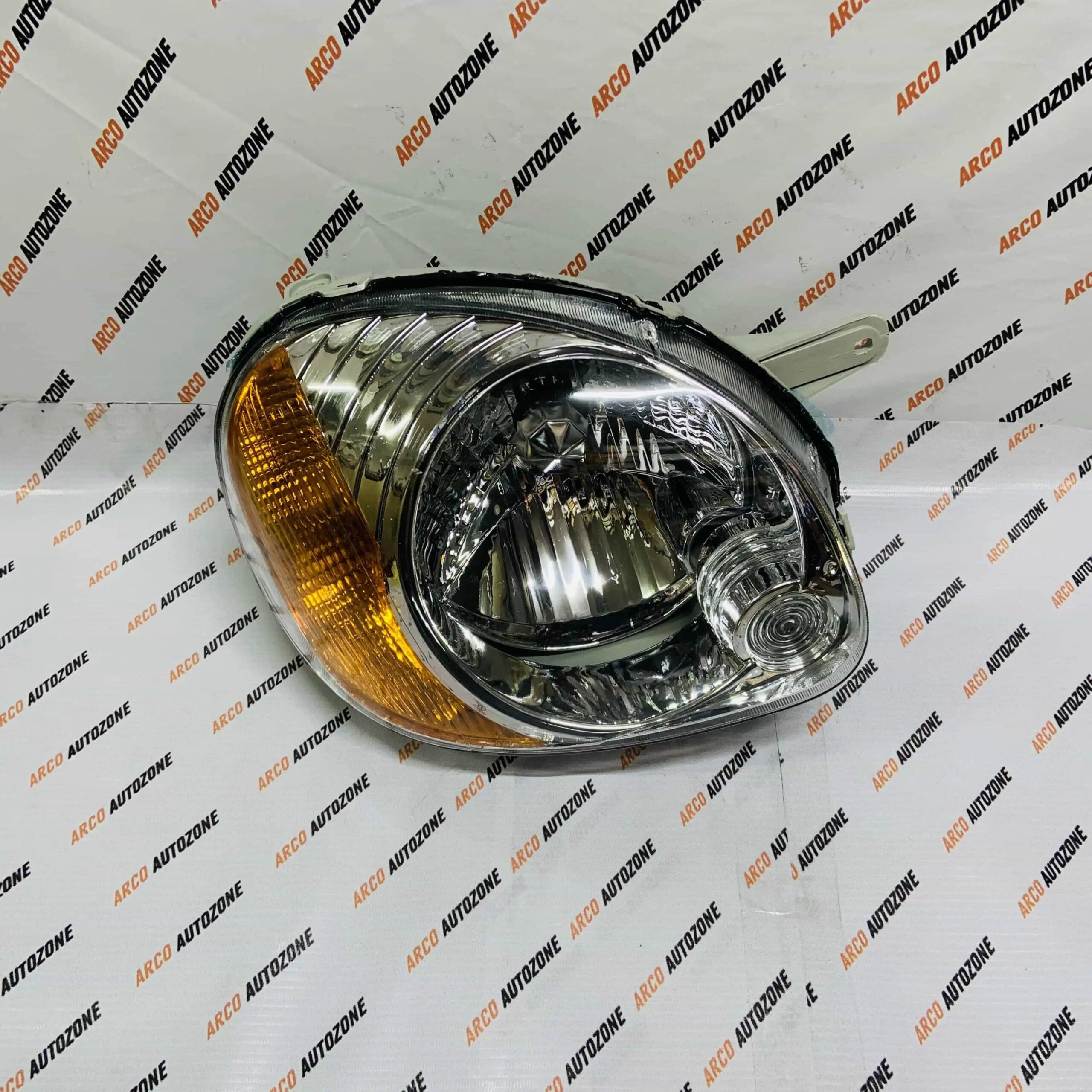 LIGHTING HEAD LIGHT SANTRO ZIP RIGHT AUTO