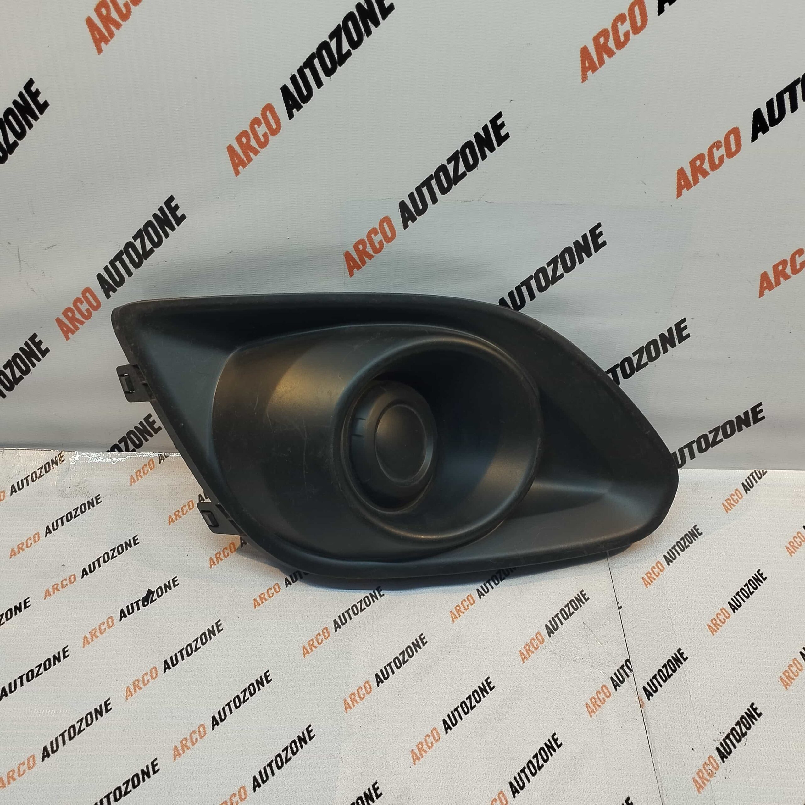 FOG LAMP COVER DZIRE 2012 RIGHT PACK MGP 71751M75L005PK