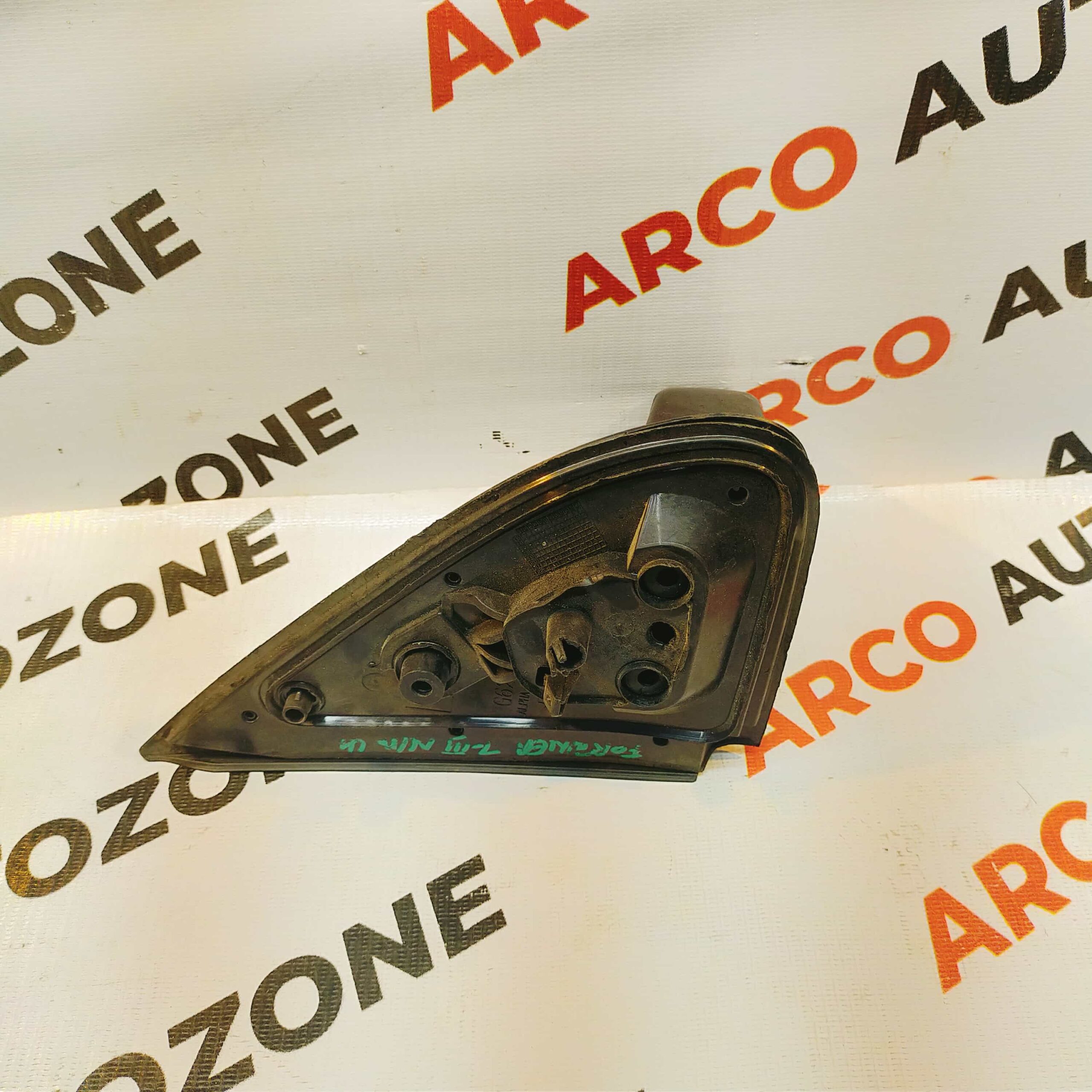 SIDE MIRROR BRACKET FORTUNER 2018 RIGHT