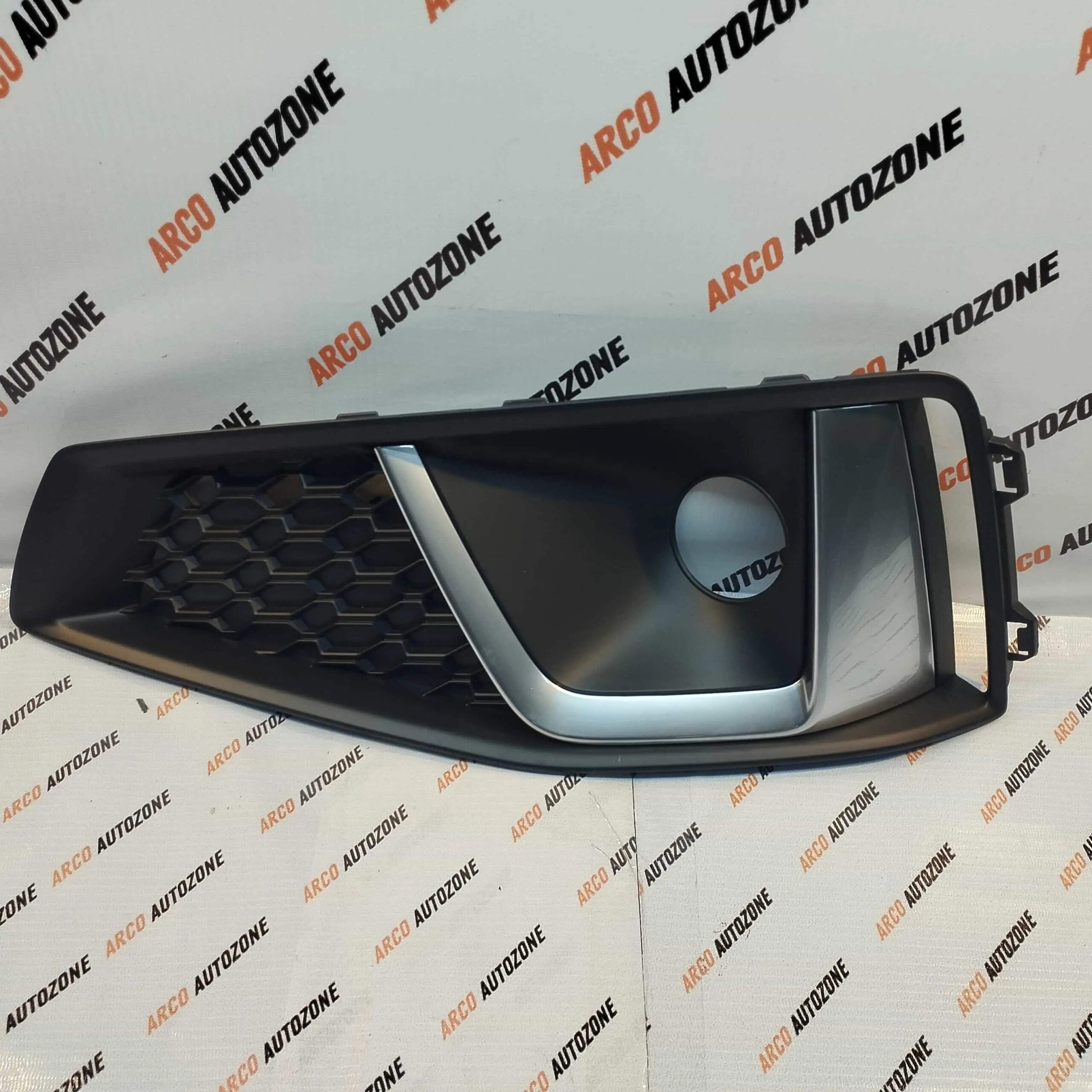 FOG LAMP COVER AUDI A4 NEW LEFT 8WD807681J