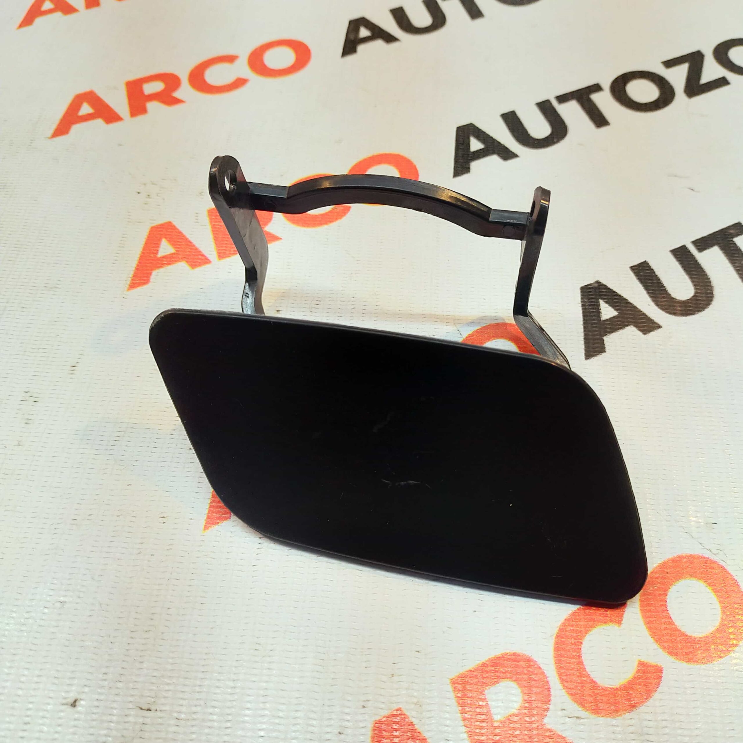 WASHER CAP Q5 R RIGHT IMP 8R0955276