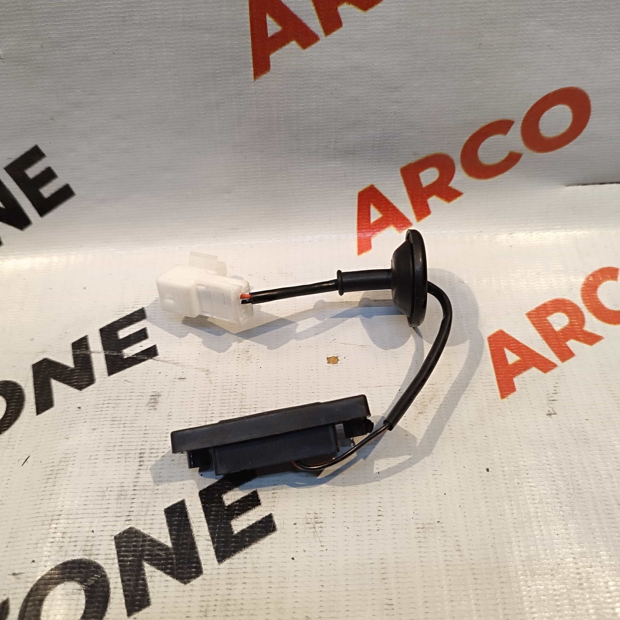 DICKY SENSOR GRAND IMP 81260B4000