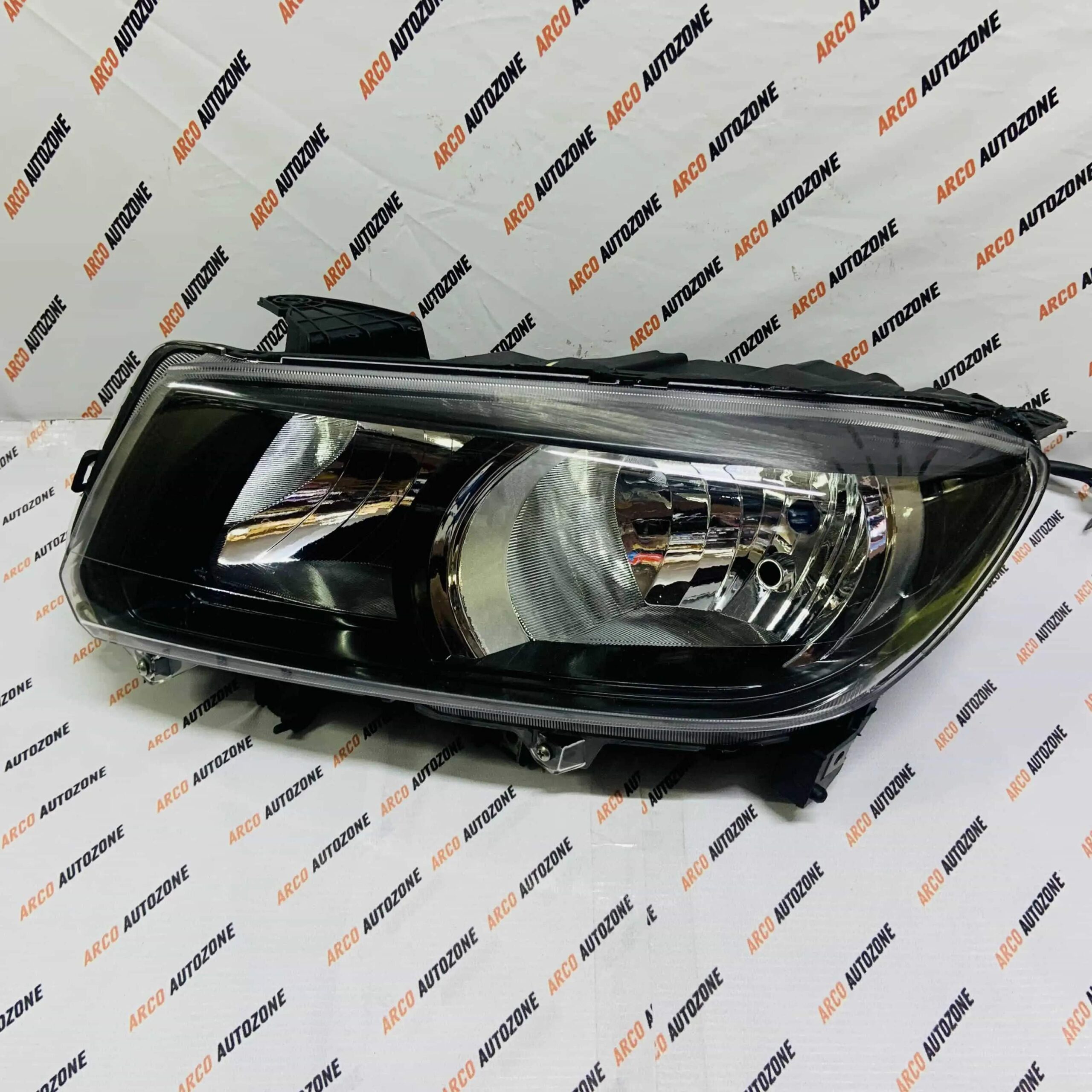 LIGHTING HEAD LIGHT BREZZA LEFT LMX 134HLABRZML