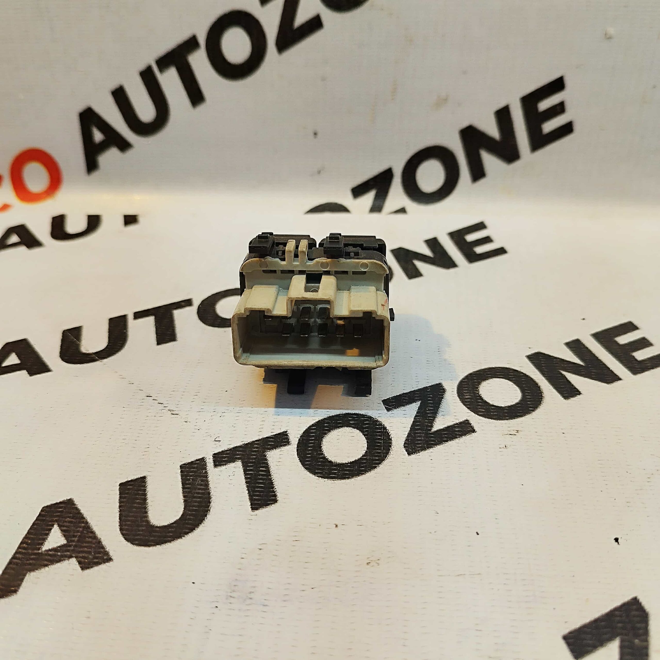 POWER WINDOW SWITCH MAIN DUSTER WHITE 2DOOR REAR