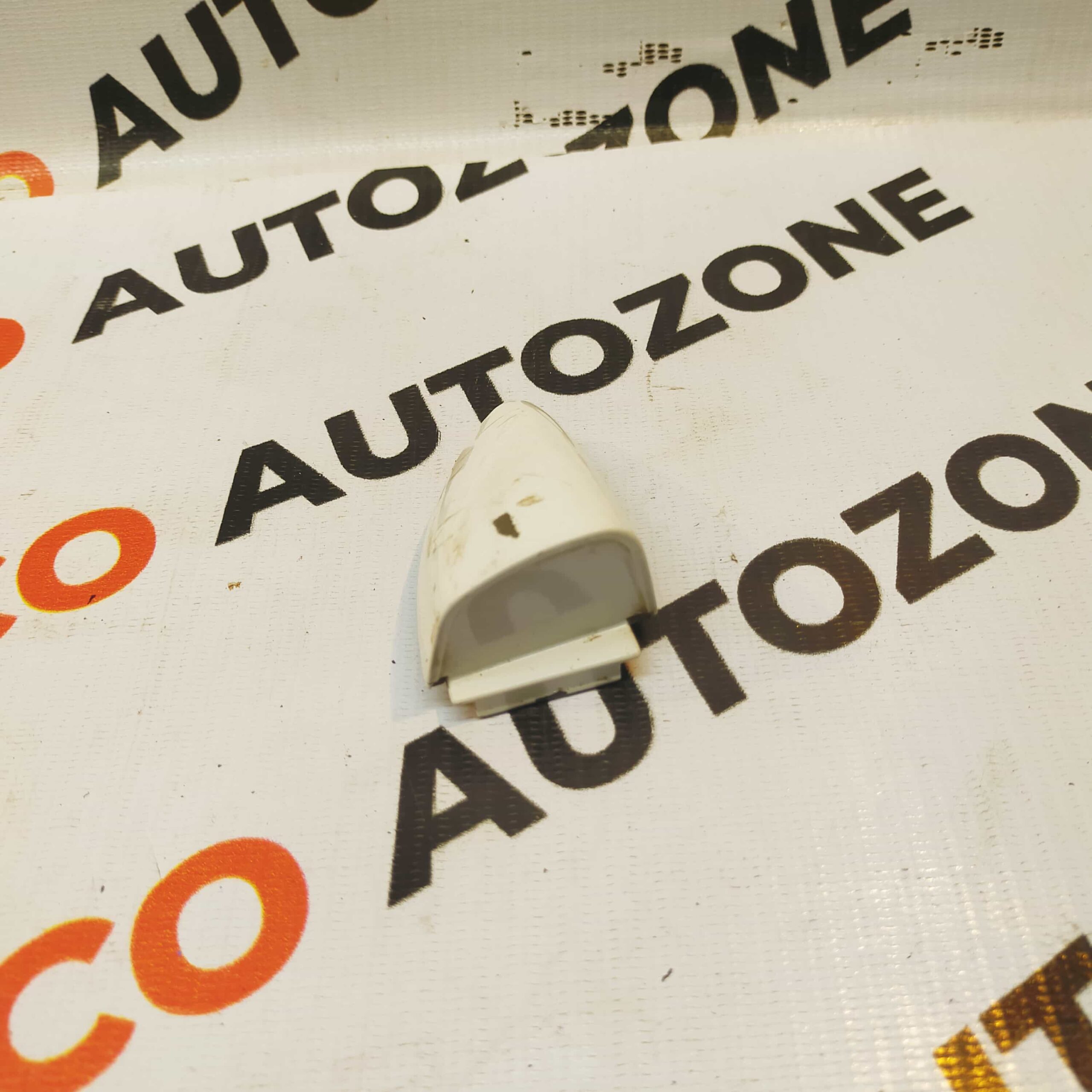 OUTER HANDLE CAP GRAND XCENT REAR RIGHT PAINT