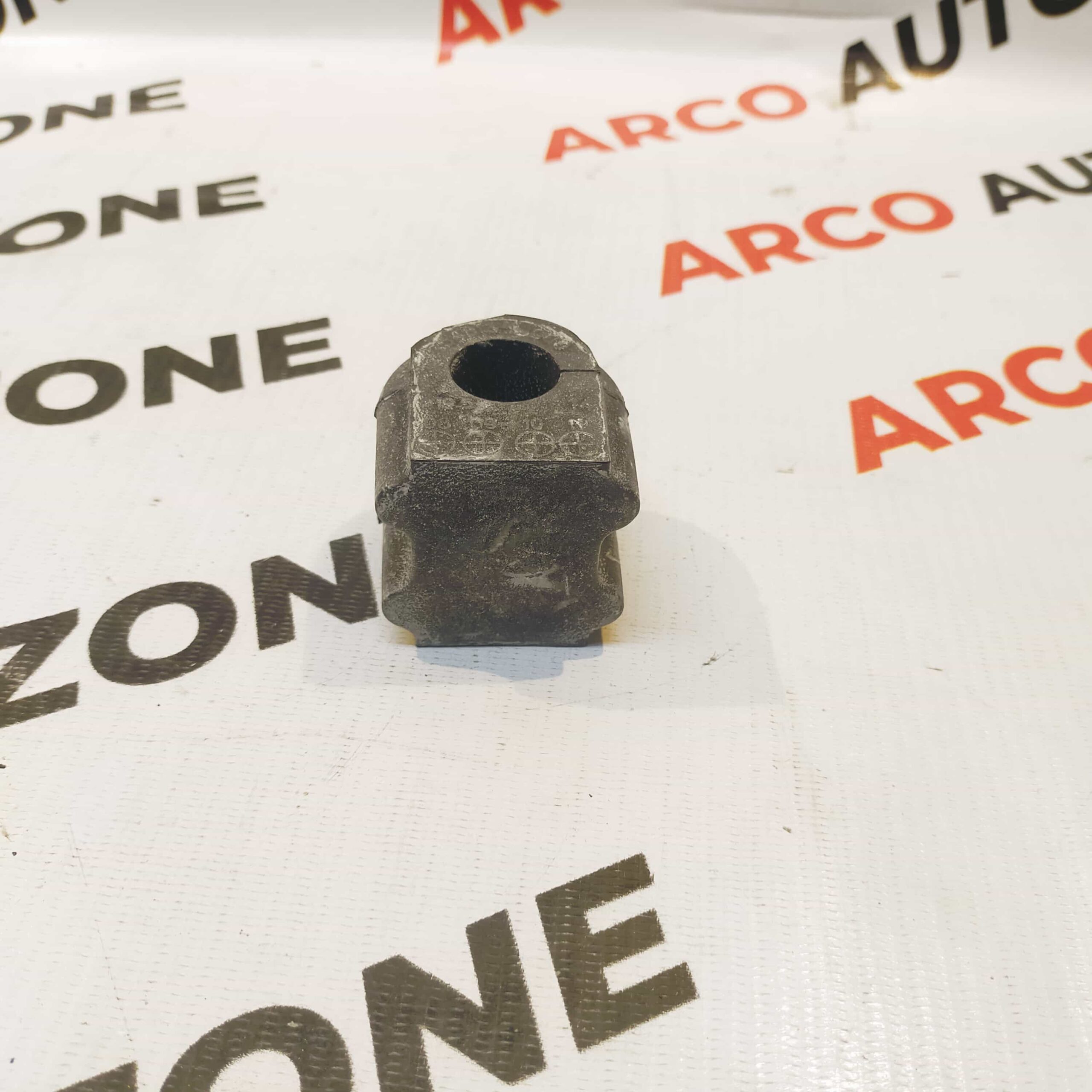 BALANCE ROD BUSH I20 HYU 548131J000