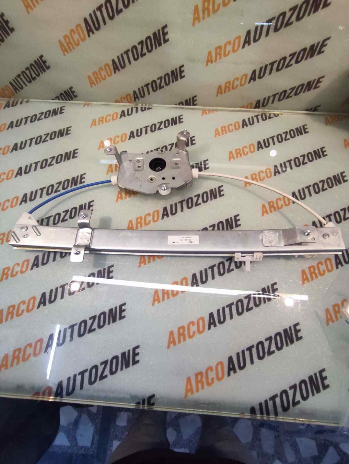GLASS MACHINE VISTA ZEST BOLT REAR LEFT PWR TRACK T3032