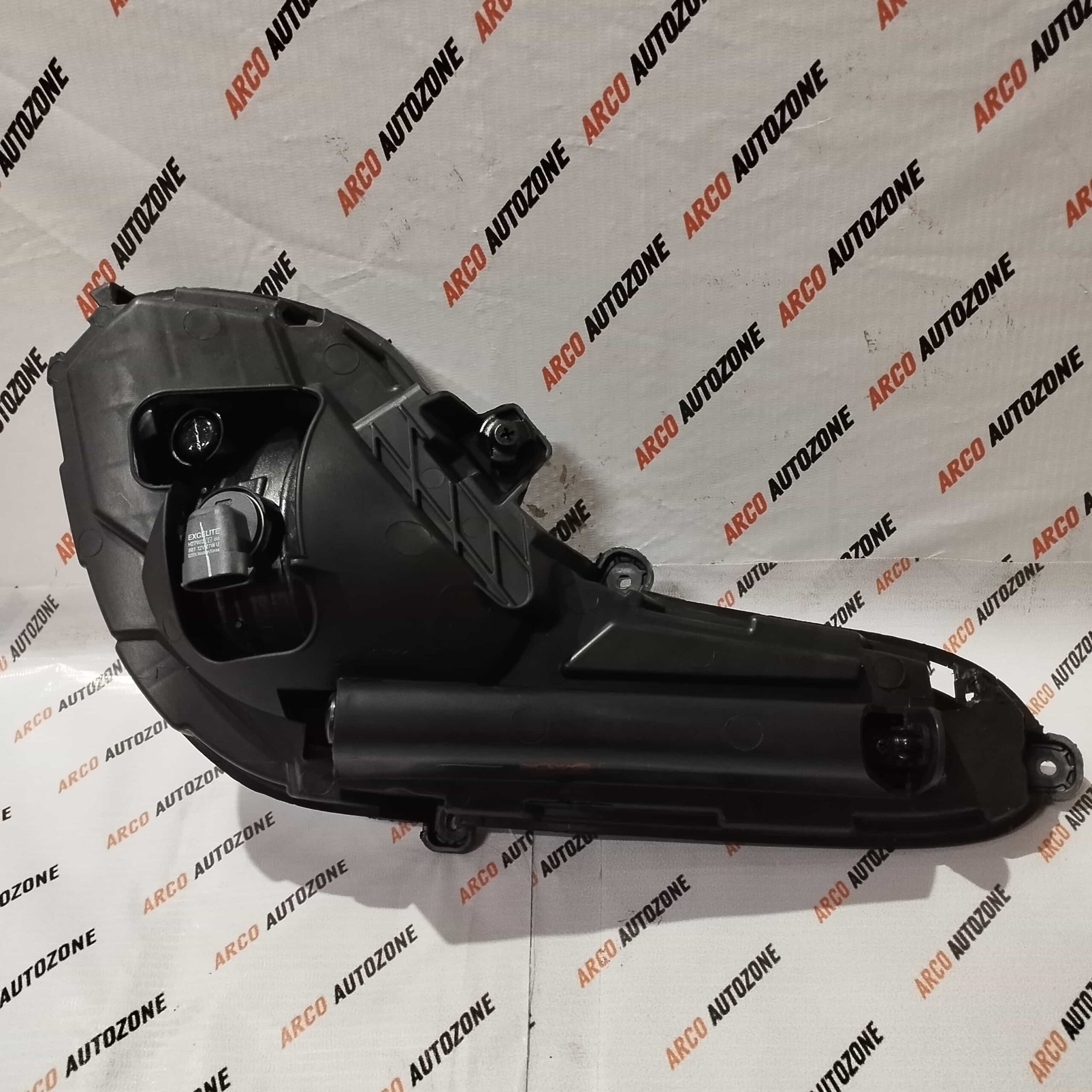 FOG LAMP VERNA 12 LEFT HYU 922011V000