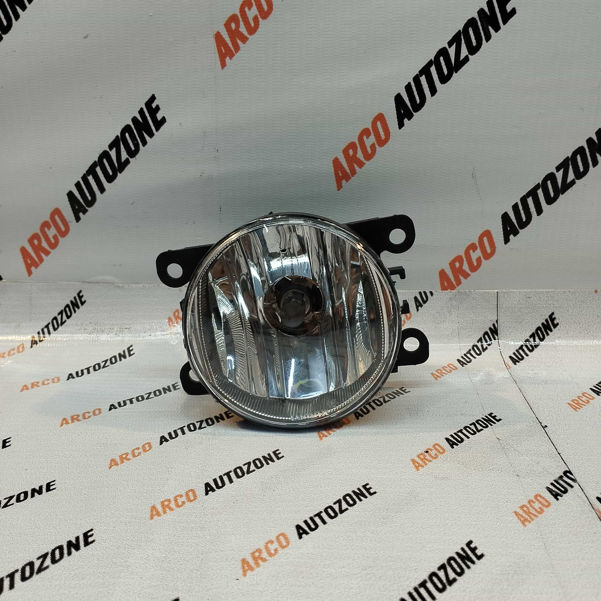 FOG LAMP  SWIFT 2018 LUMAX 131FFLSWITH18