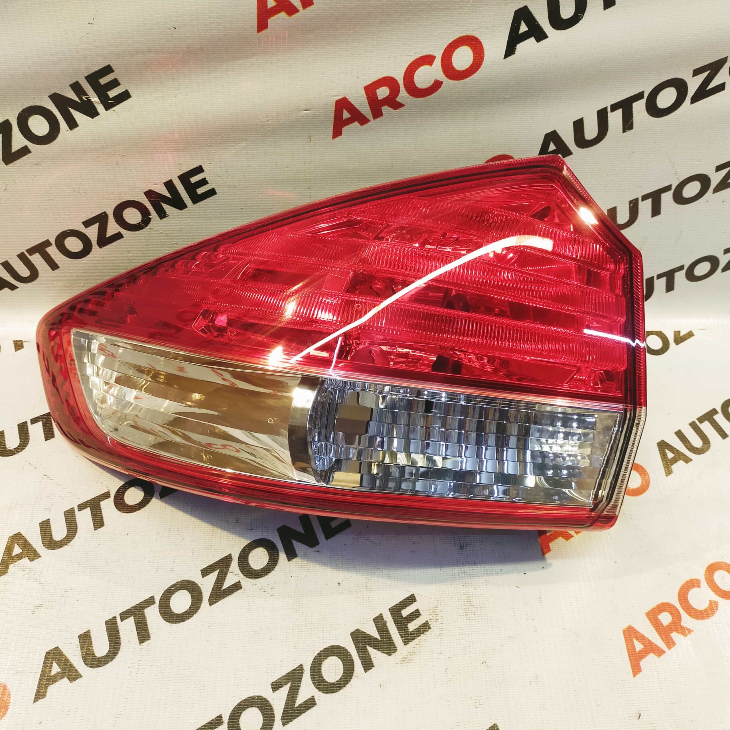 LIGHTING TAIL LIGHT CIAZ T1 LEFT MGP 35750M79M00