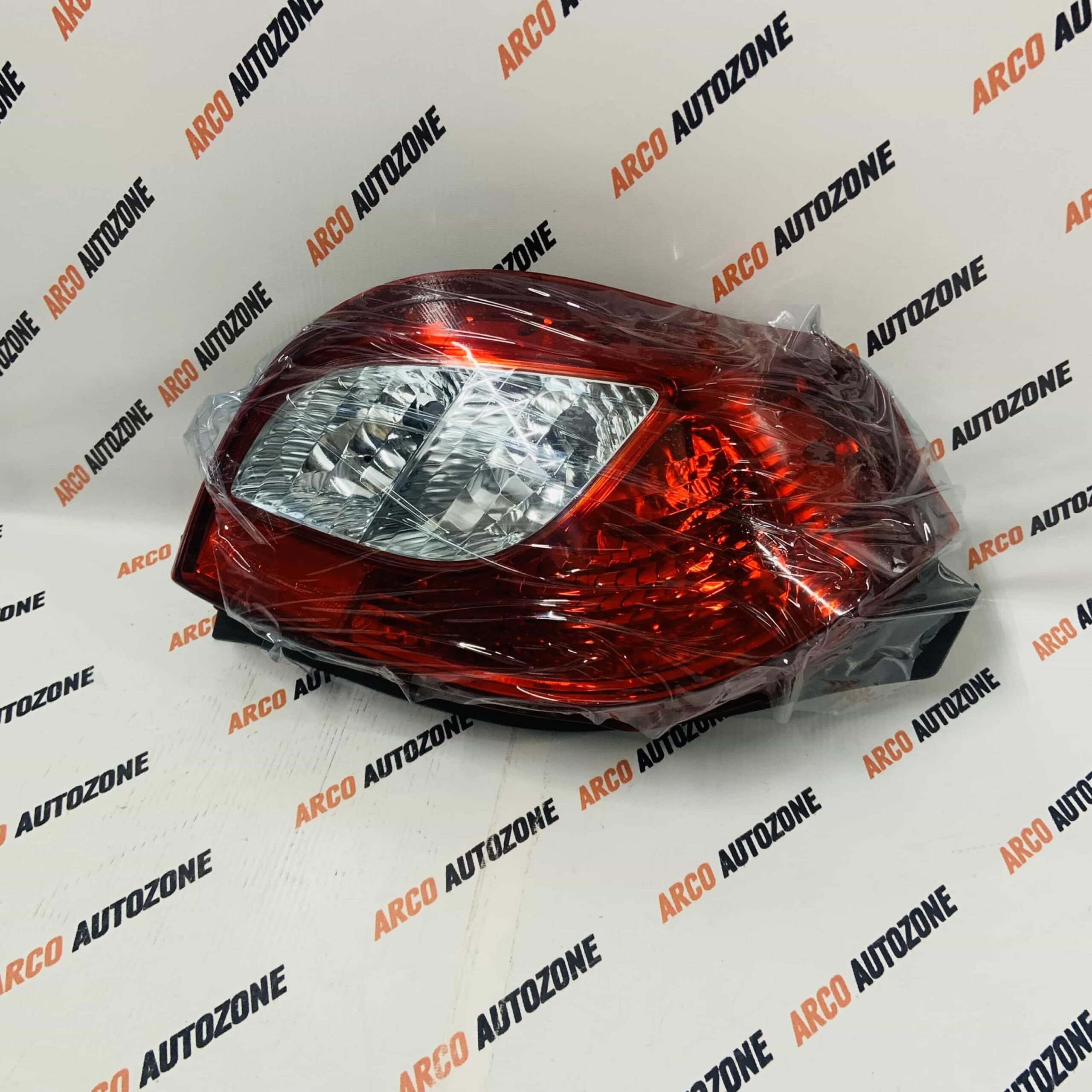 LIGHTING TAIL LIGHT ALTO 800 LEFT LUMAX 128RCUNML