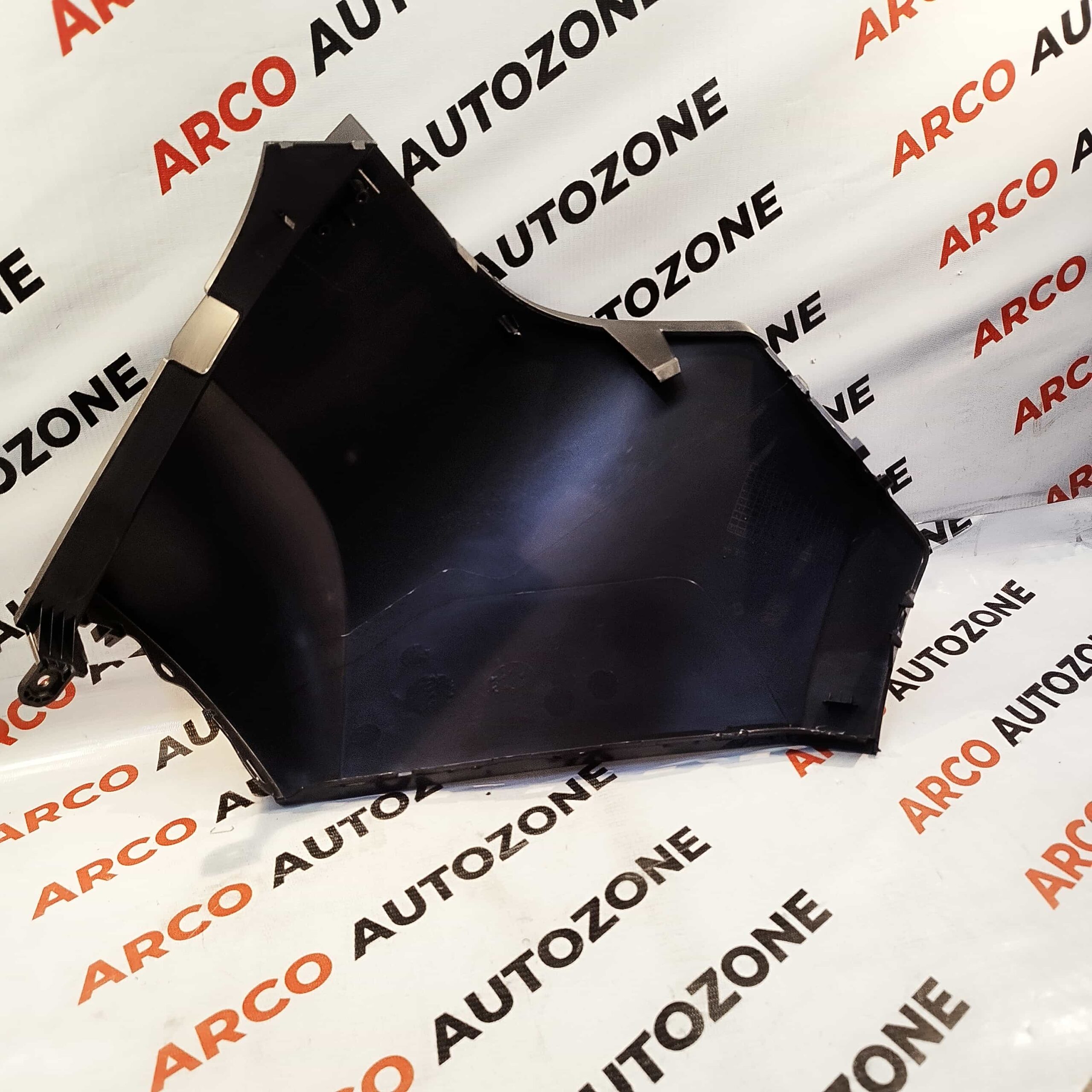 REAR BUM KONE CRETA T2 RIGHT HYU 86682A0500