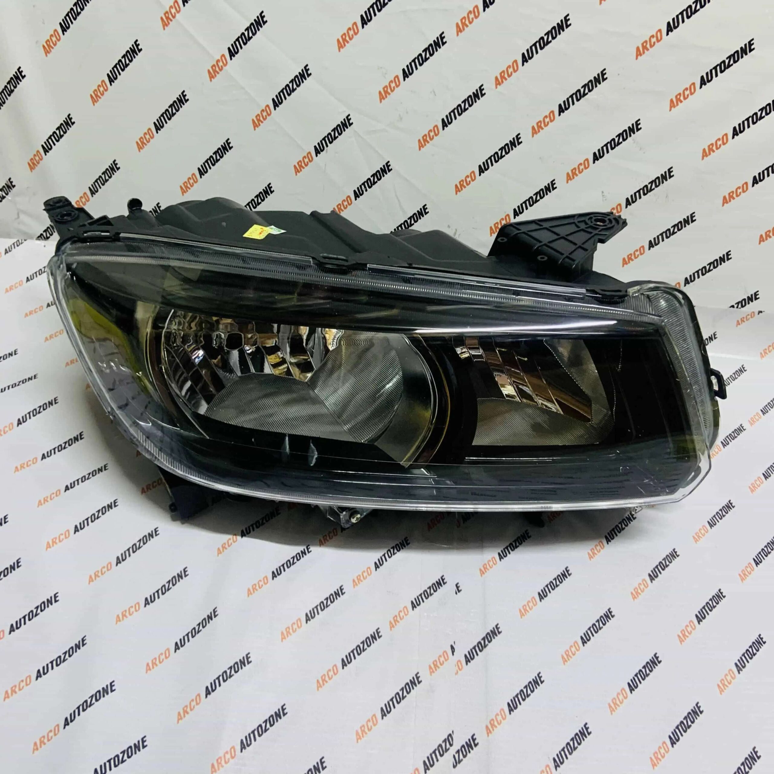 LIGHTING HEAD LIGHT BREZZA RIGHT LUMAX 134HLABRZMR
