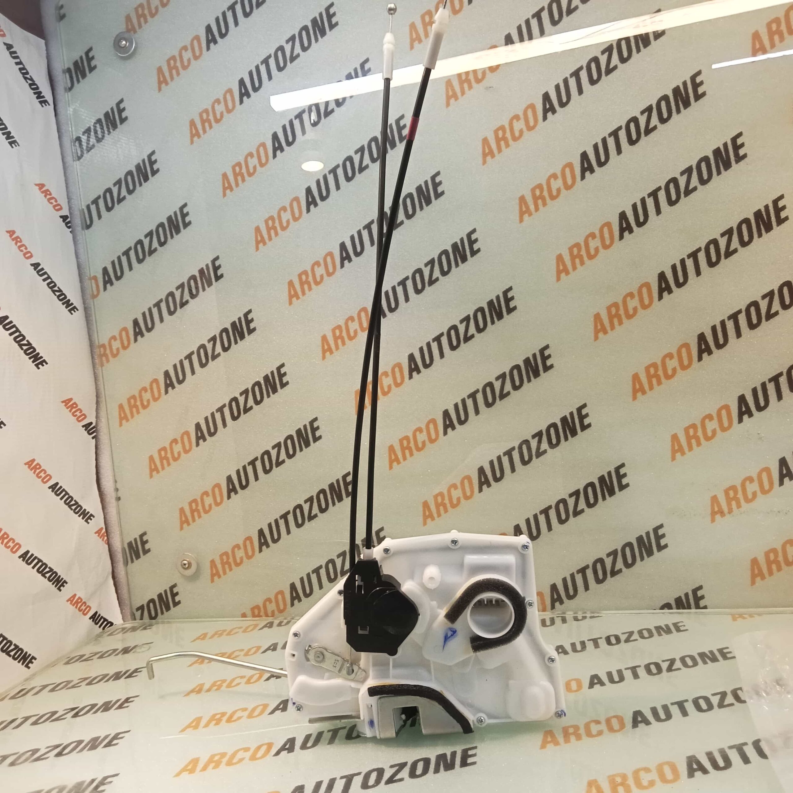 DOOR LATCH SWIFT 2012 FRONT RIGHT MGP 82201M74LA3