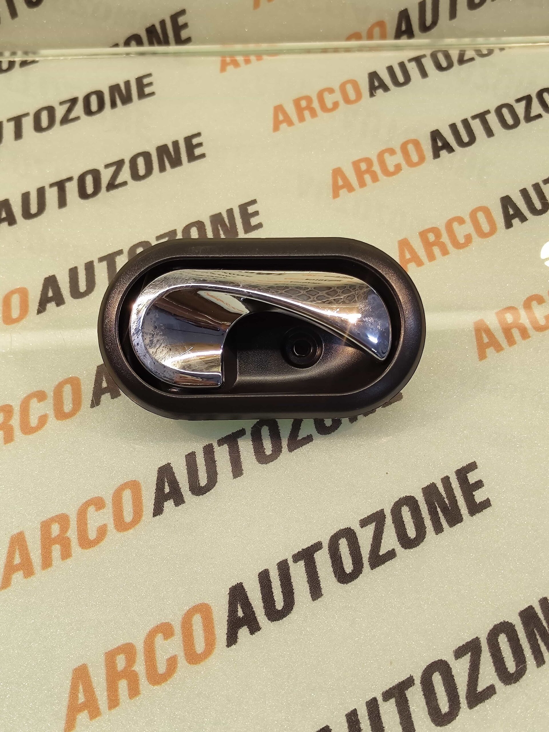 RC LEVER INNER HANDLE DUSTER TERRANO RIGHT CHR IMP 820733847R