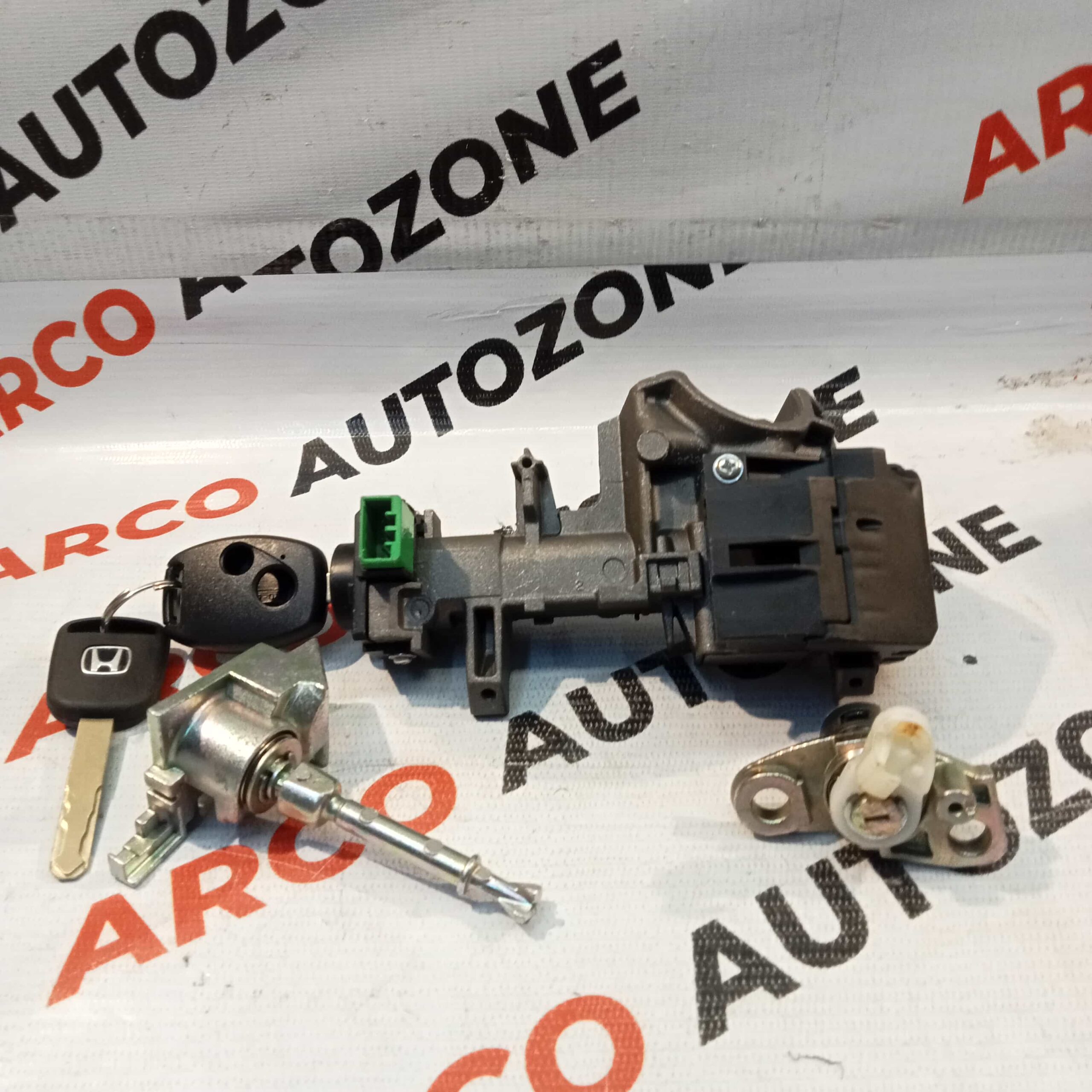 LOCK SET AMAZE BRIO WITH REMOTE