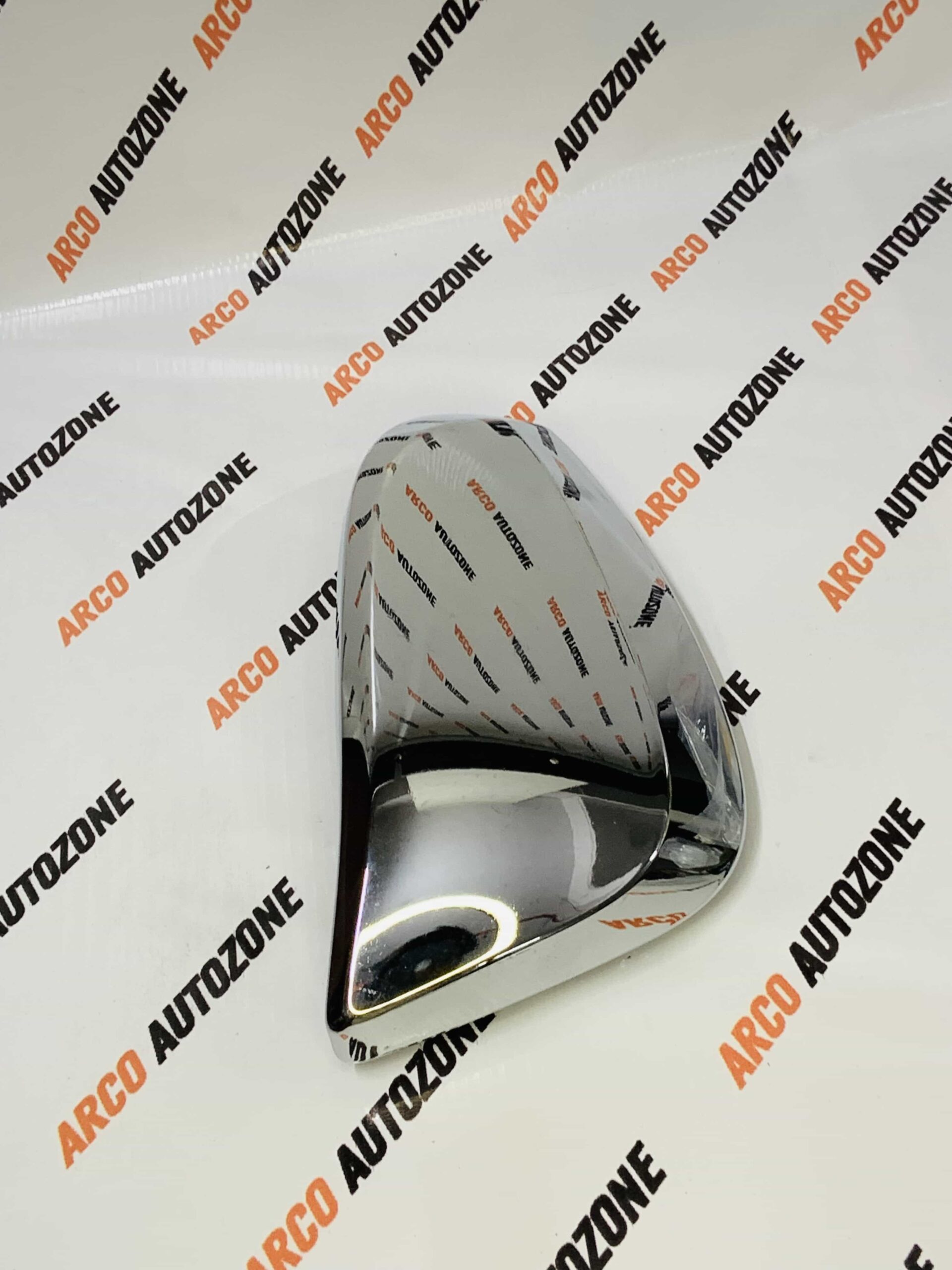 SIDE MIRROR COVER CRYSTA FORTUNER LEGENDER 16 HILUX CHROME RIGHT IMP 879150K570