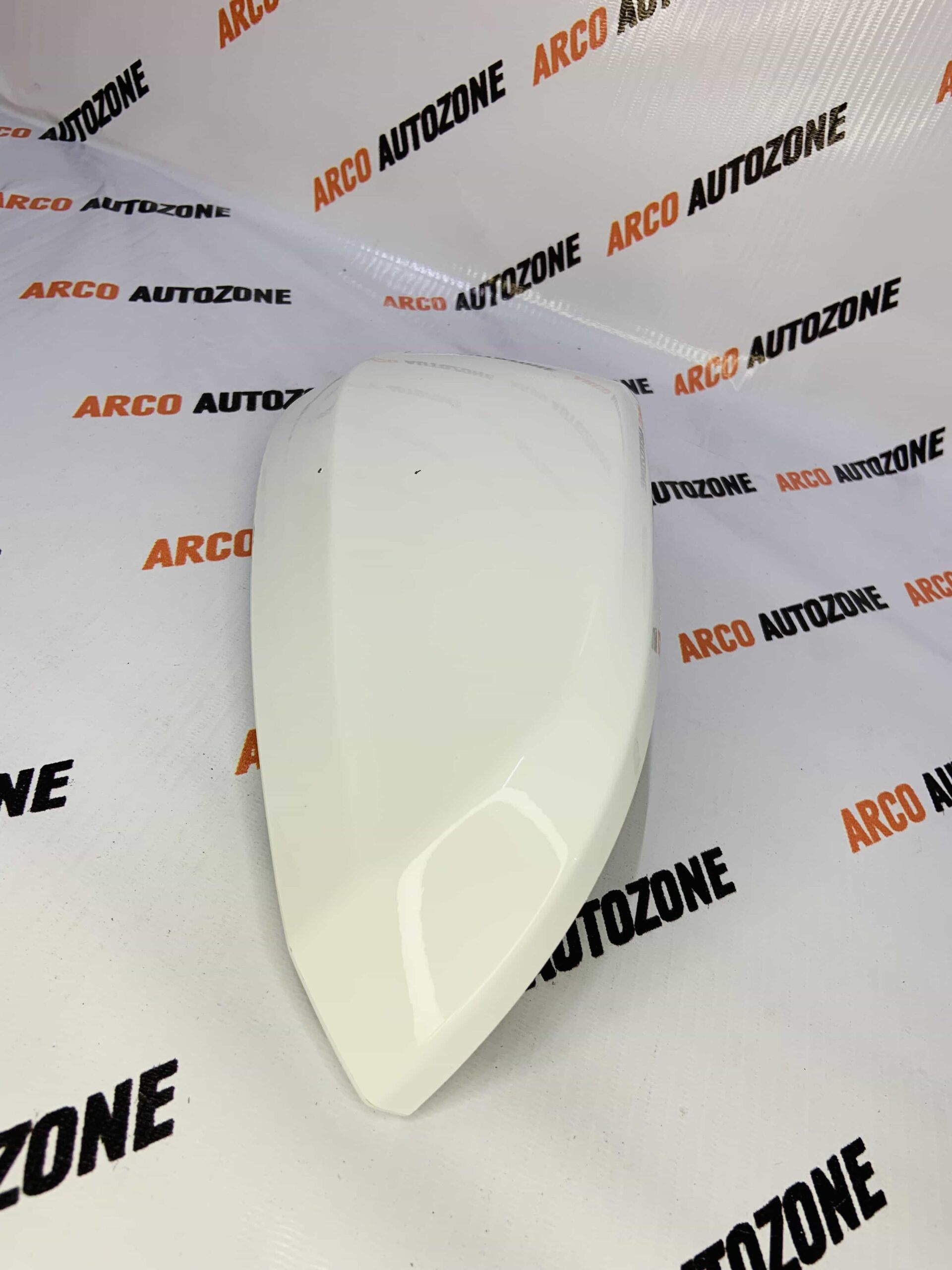 SIDE MIRROR COVER CRYSTA FORTUNER 16 HILUX RIGHT PAINT 87915VT900
