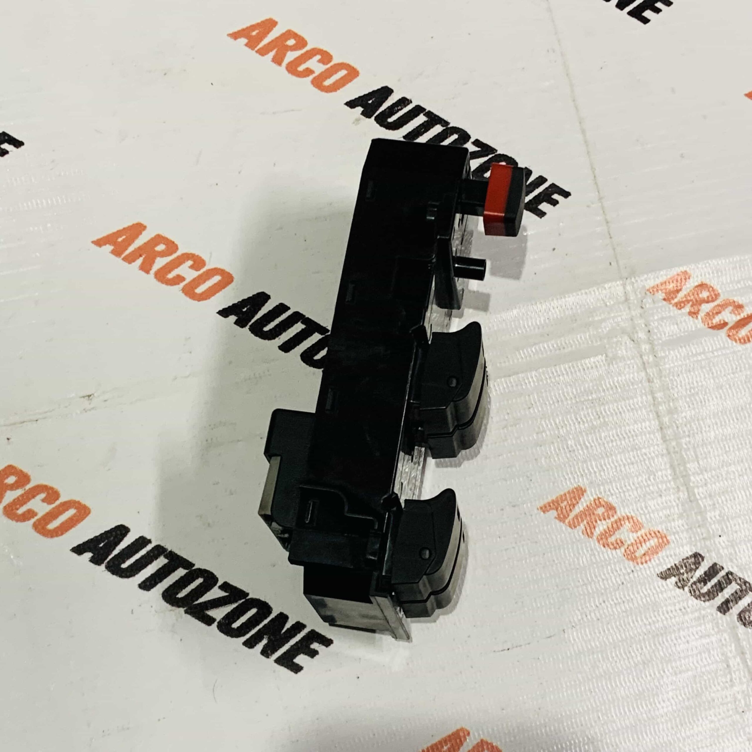 POWER WINDOW SWITCH MAIN AMAZE BRIO MINDA PSW21121