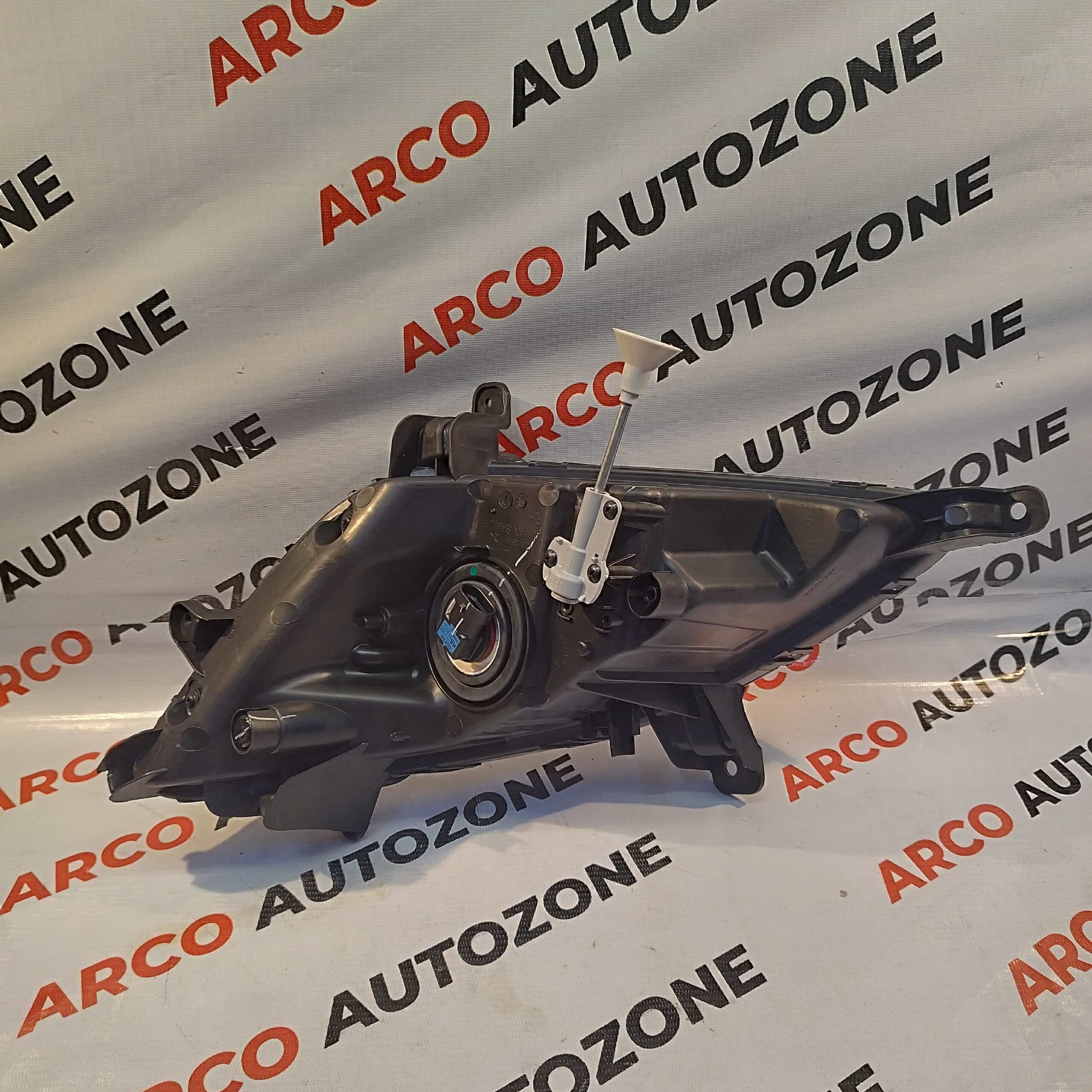 FOG LAMP I20 T2 RIGHT NON LED HYU 922021J500
