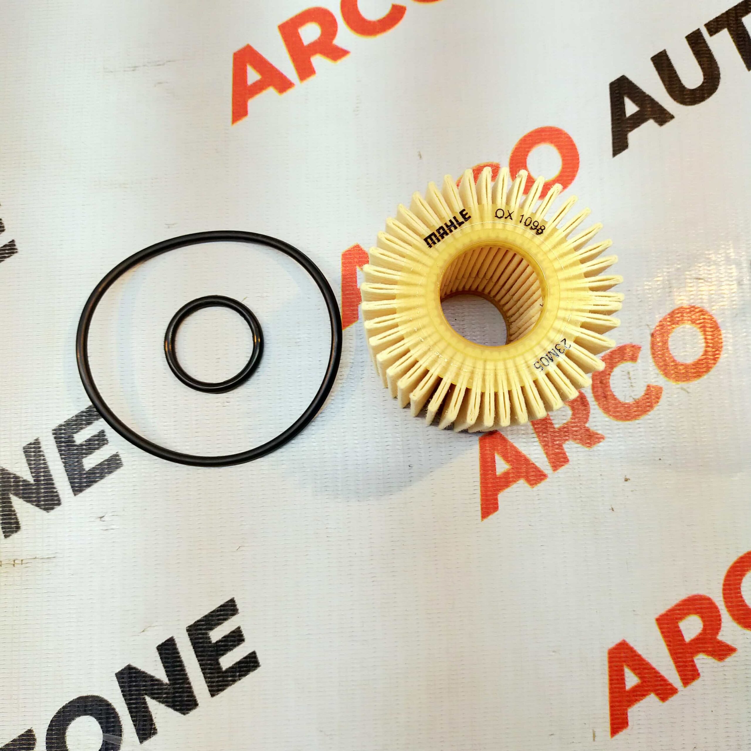 OIL FILTER ETIOS ALTIS DIESEL MAHLE OX1098