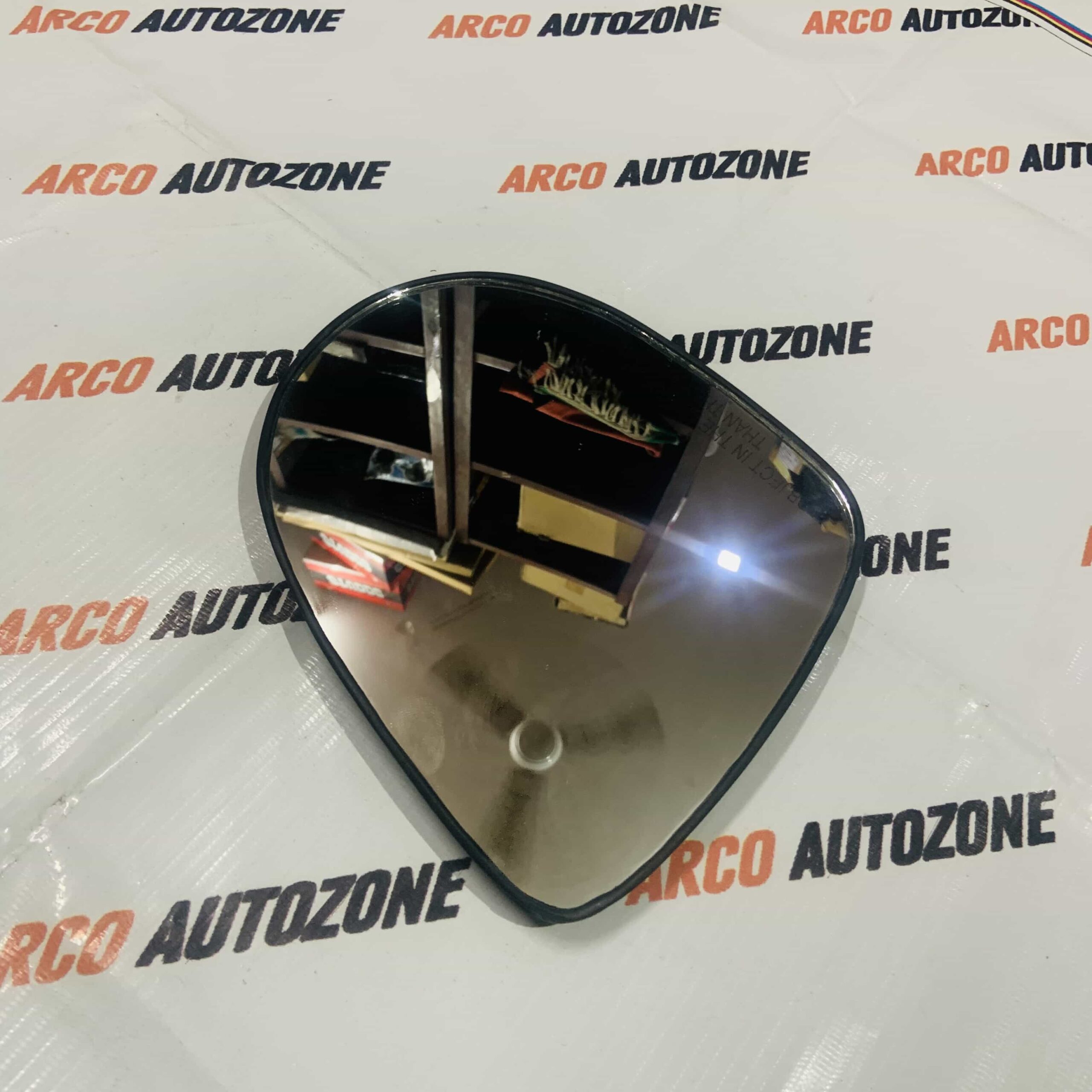 SUB MIRROR XUV500 RIGHT FOX MA009