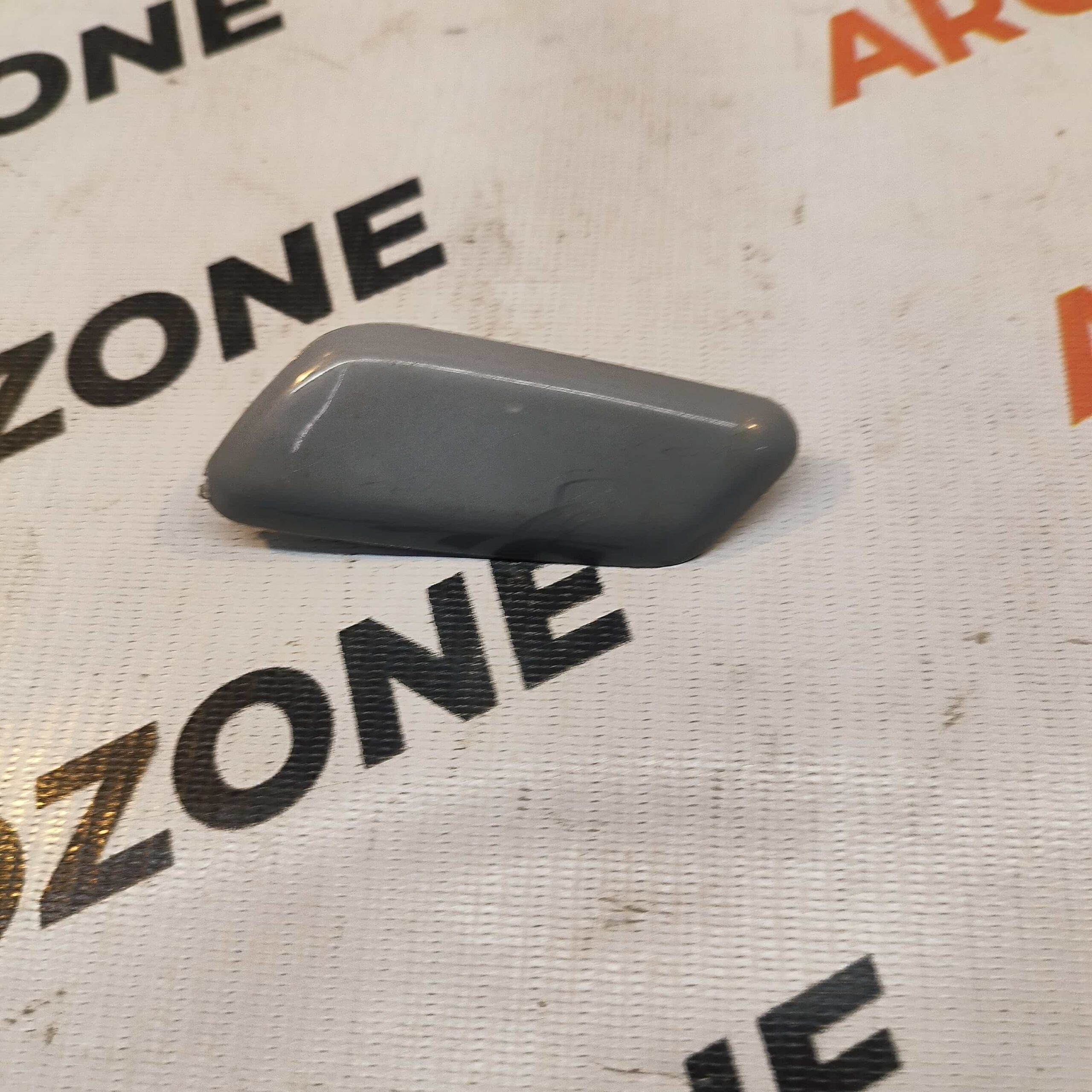 WASHER CAP FORTUNER T2 RIGHT ACC