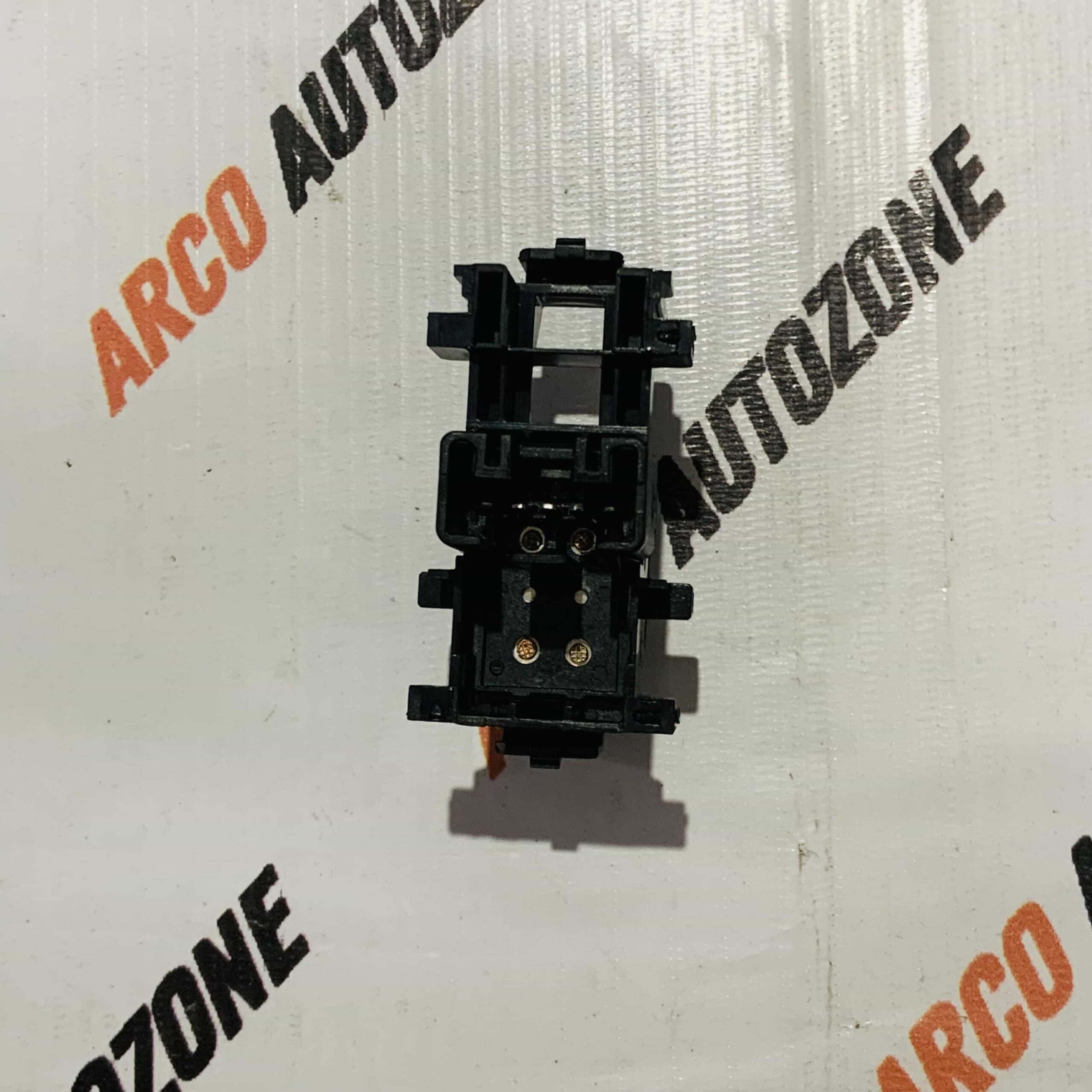 POWER WINDOW SWITCH SINGLE ETIOS LIVA LEFT