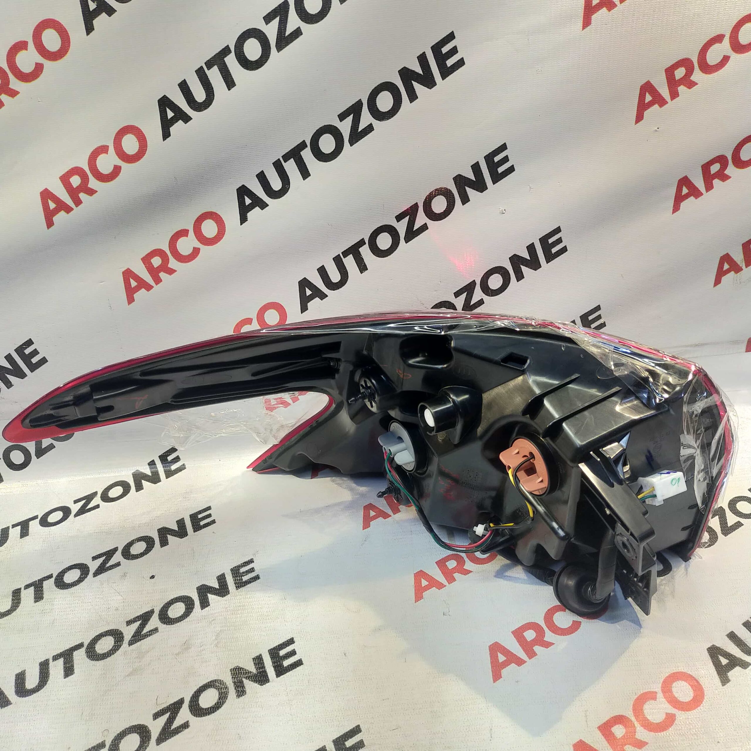 LIGHTING TAIL LIGHT I20 20 RIGHT WITHOUT LED HYU 92402T7000