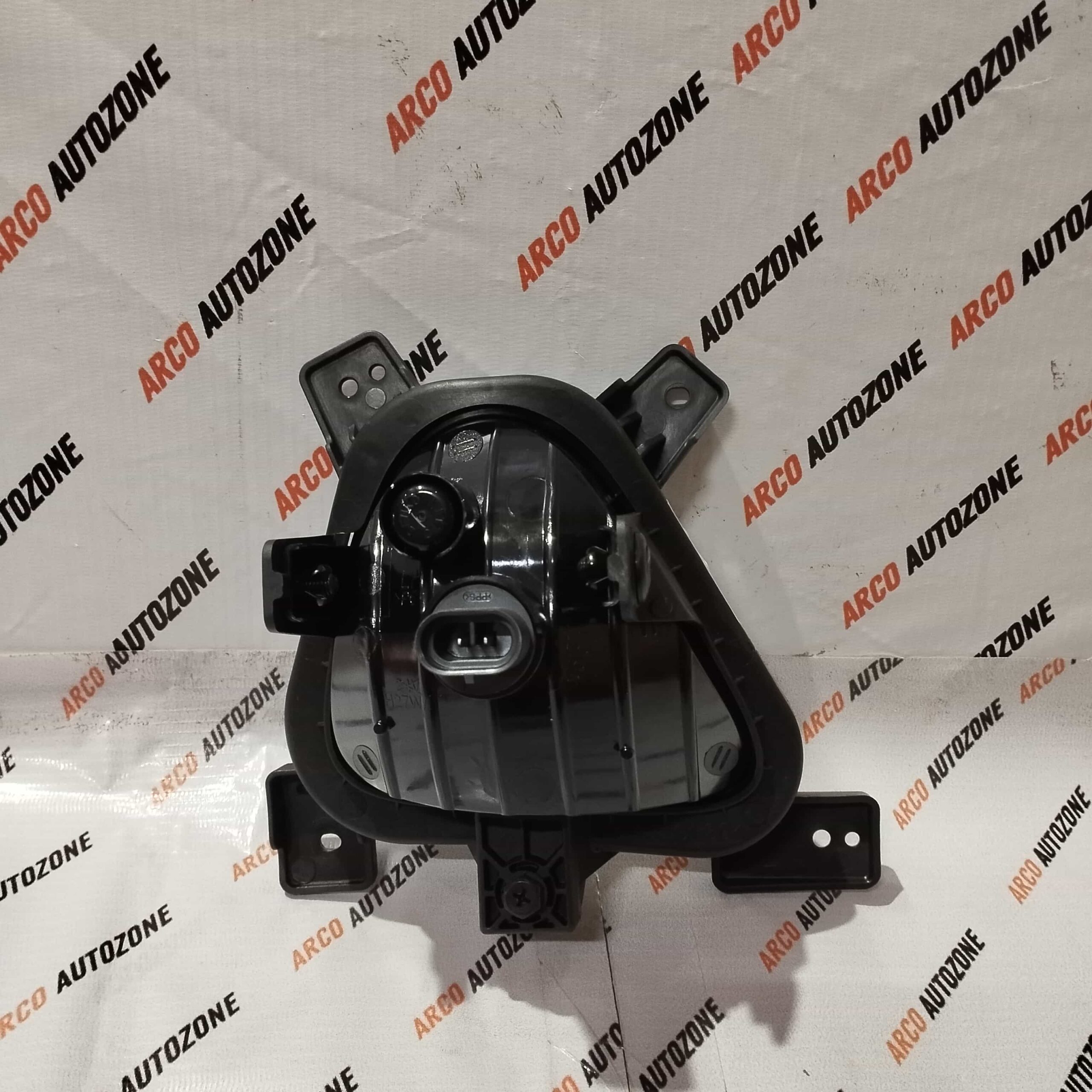 FOG LAMP  EON LEFT HYU  922014N000