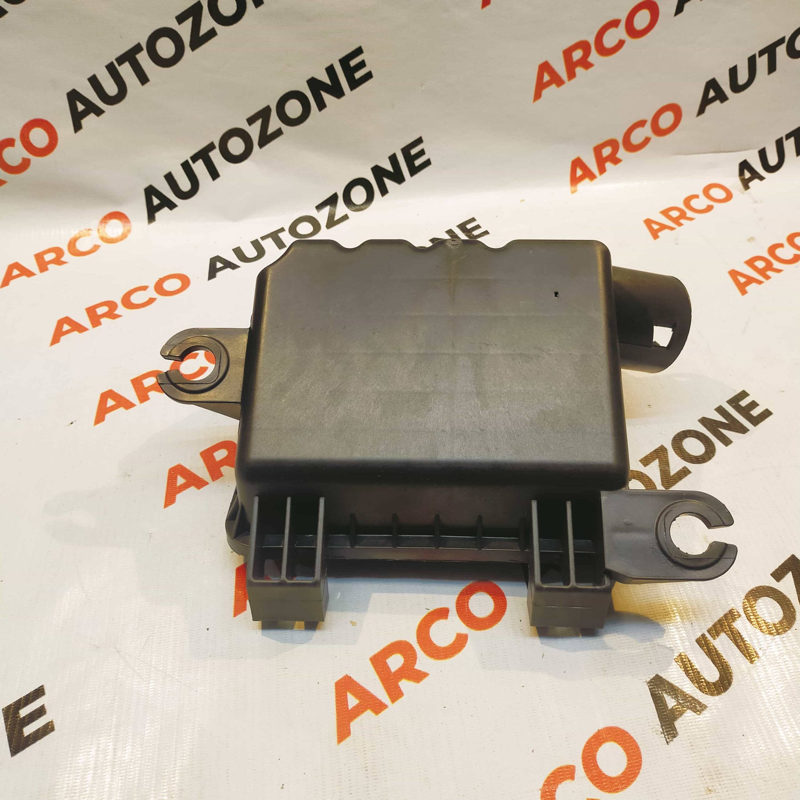 AIR FILTER BODY EON LOWER HYU 281124N000