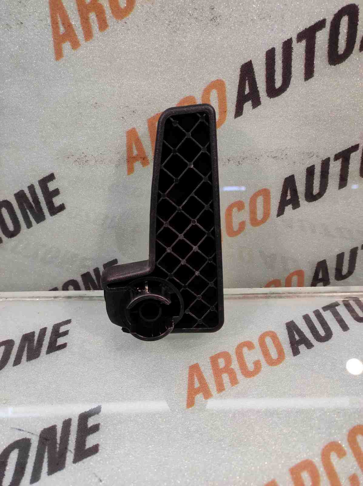 BONNET OPENER POLO VENTO RAPID IMP 3C282353382V