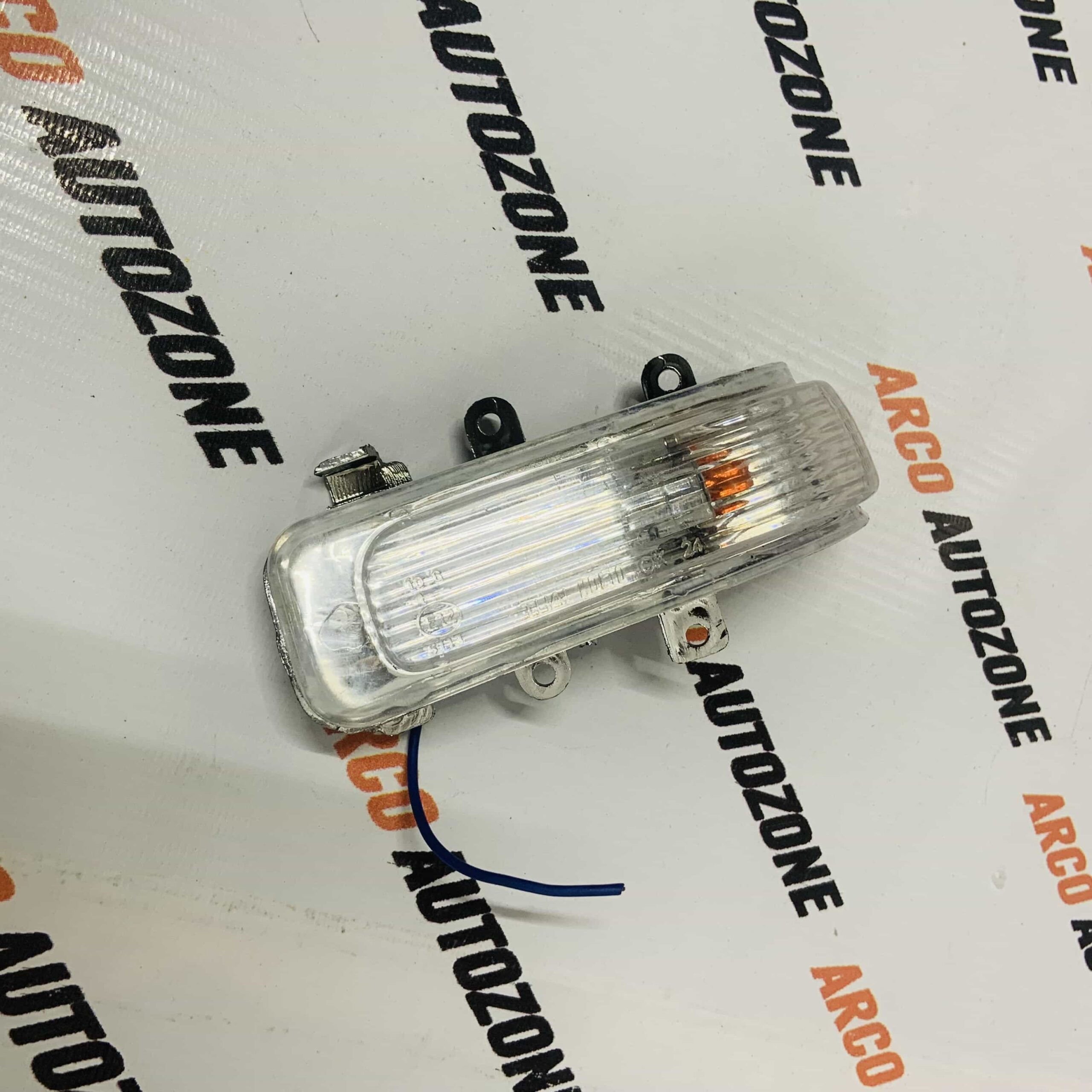 SIDE MIRROR INDICATOR INNOVA FORTUNER T1 LEFT