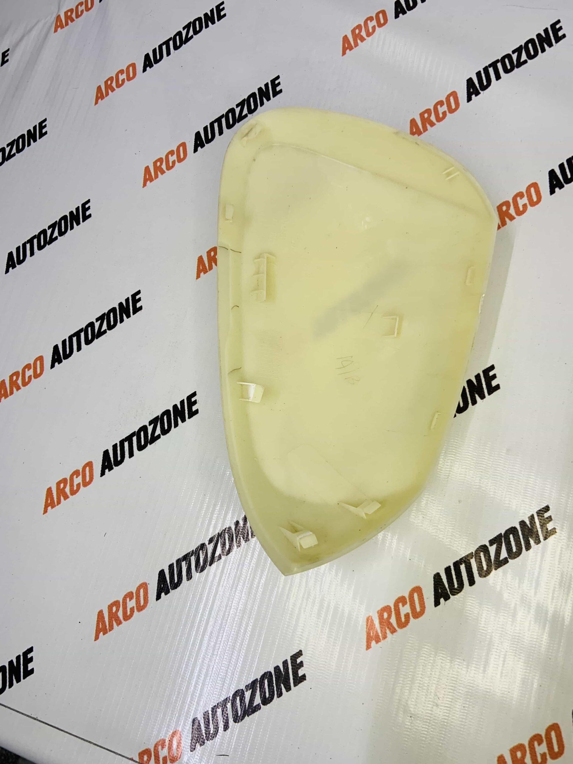 SIDE MIRROR COVER RIGHT GRAND XCENT NIOS AUR IND 87626B4020