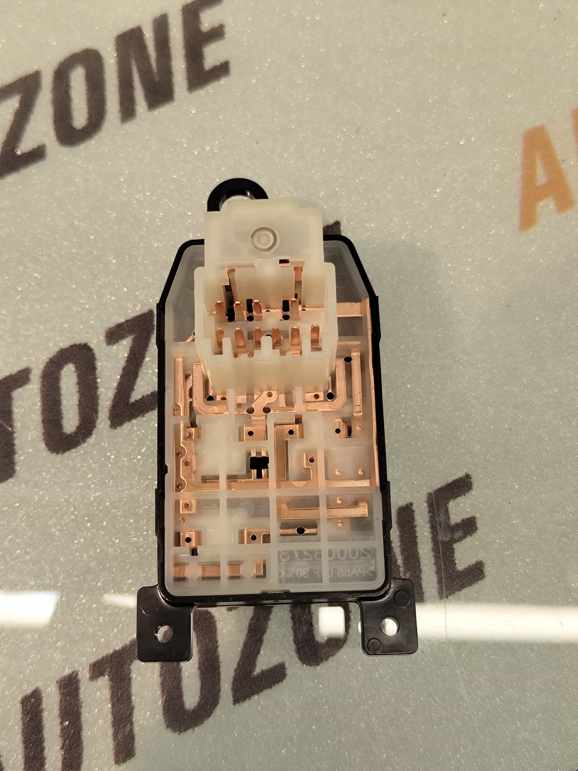 SIDE MIRROR SWITCH I20 AUTOFOLD 935301J600