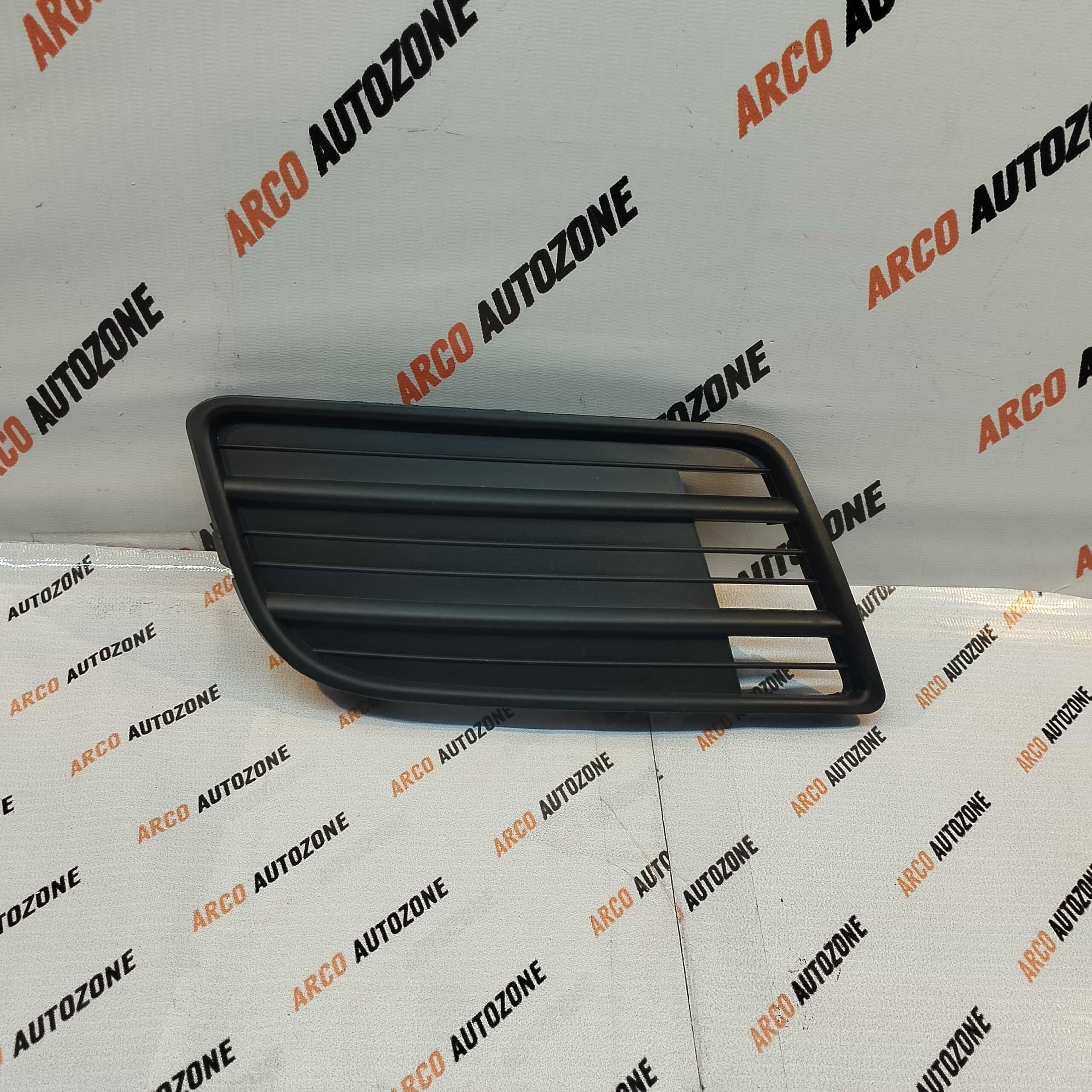 FOG LAMP COVER SWIFT T2 DZIRE T1 RIGHT PACK