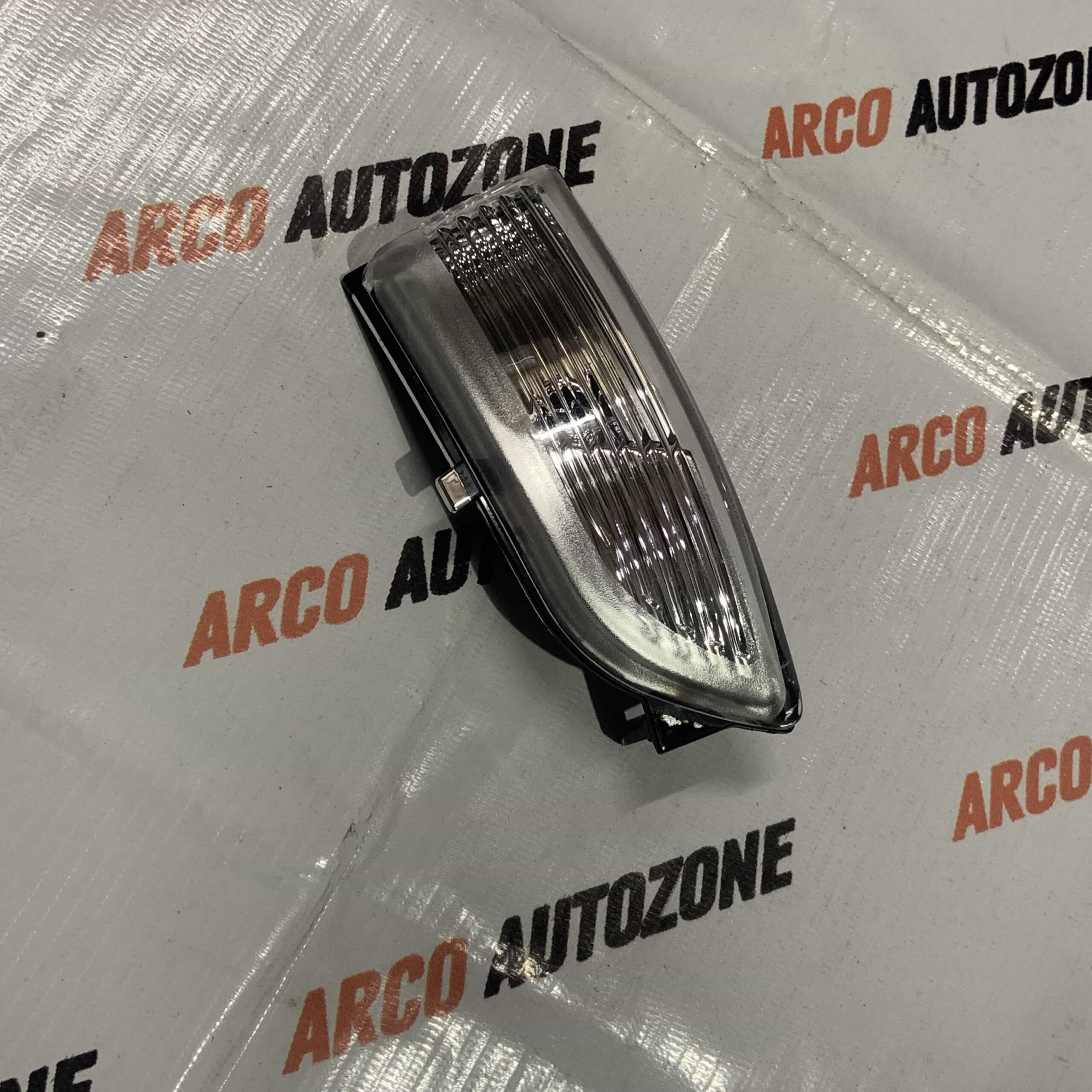 SIDE MIRROR INDICATOR ENDEAVOUR T3 LEFT IMP AB3913A356