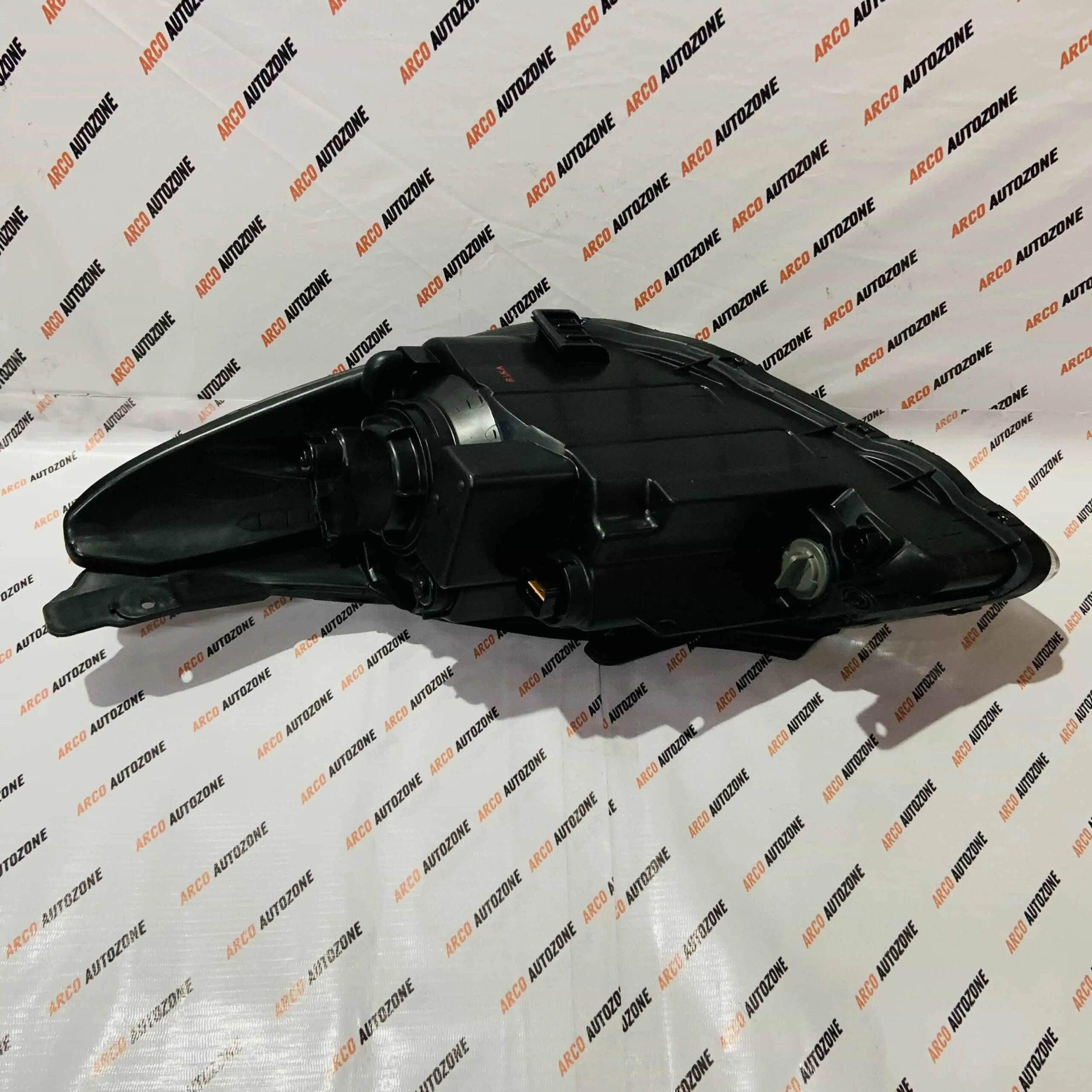 LIGHTING HEAD LIGHT I10 T1 RIGHT HYU  921020X000