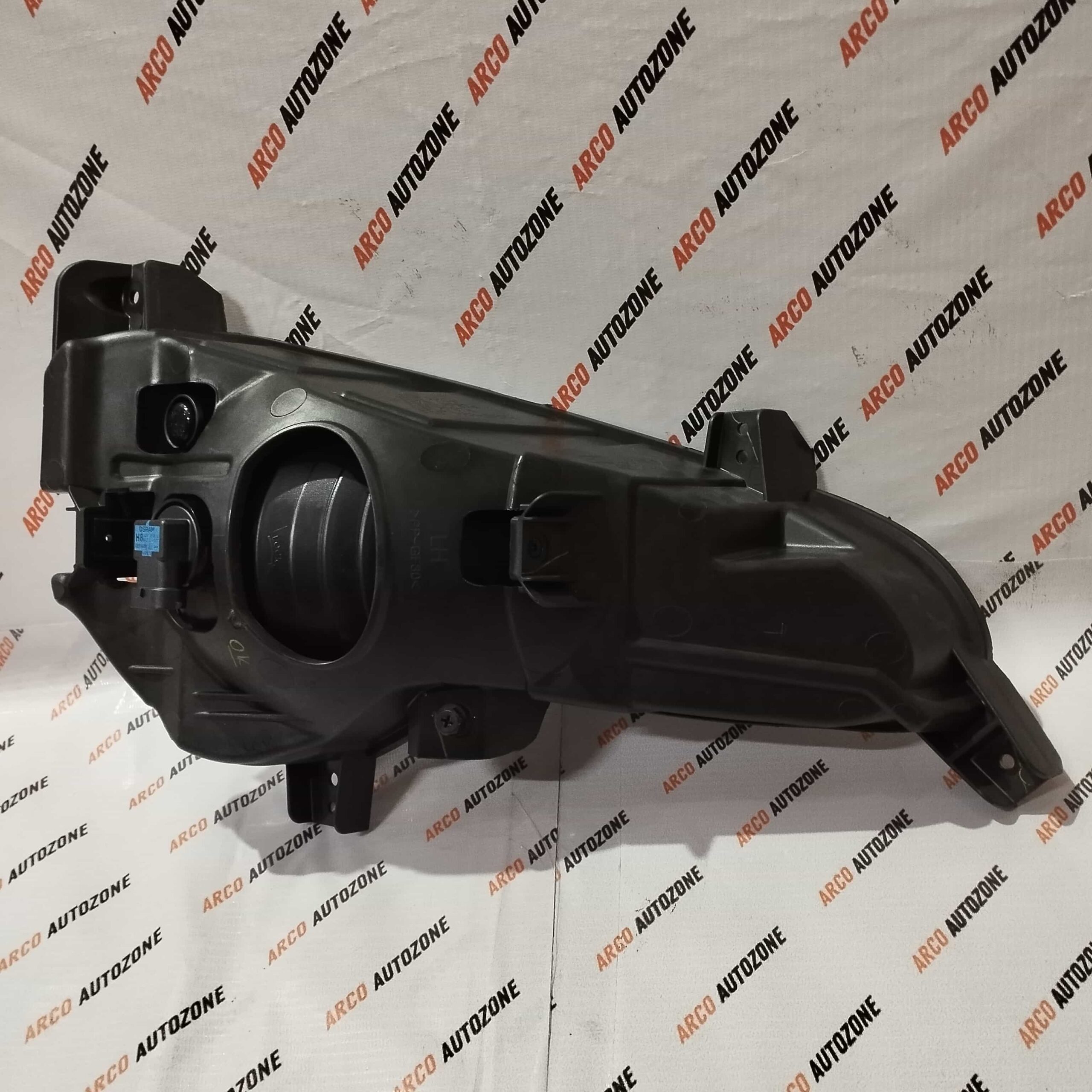 FOG LAMP VERNA 16 LEFT HYU 922011V600