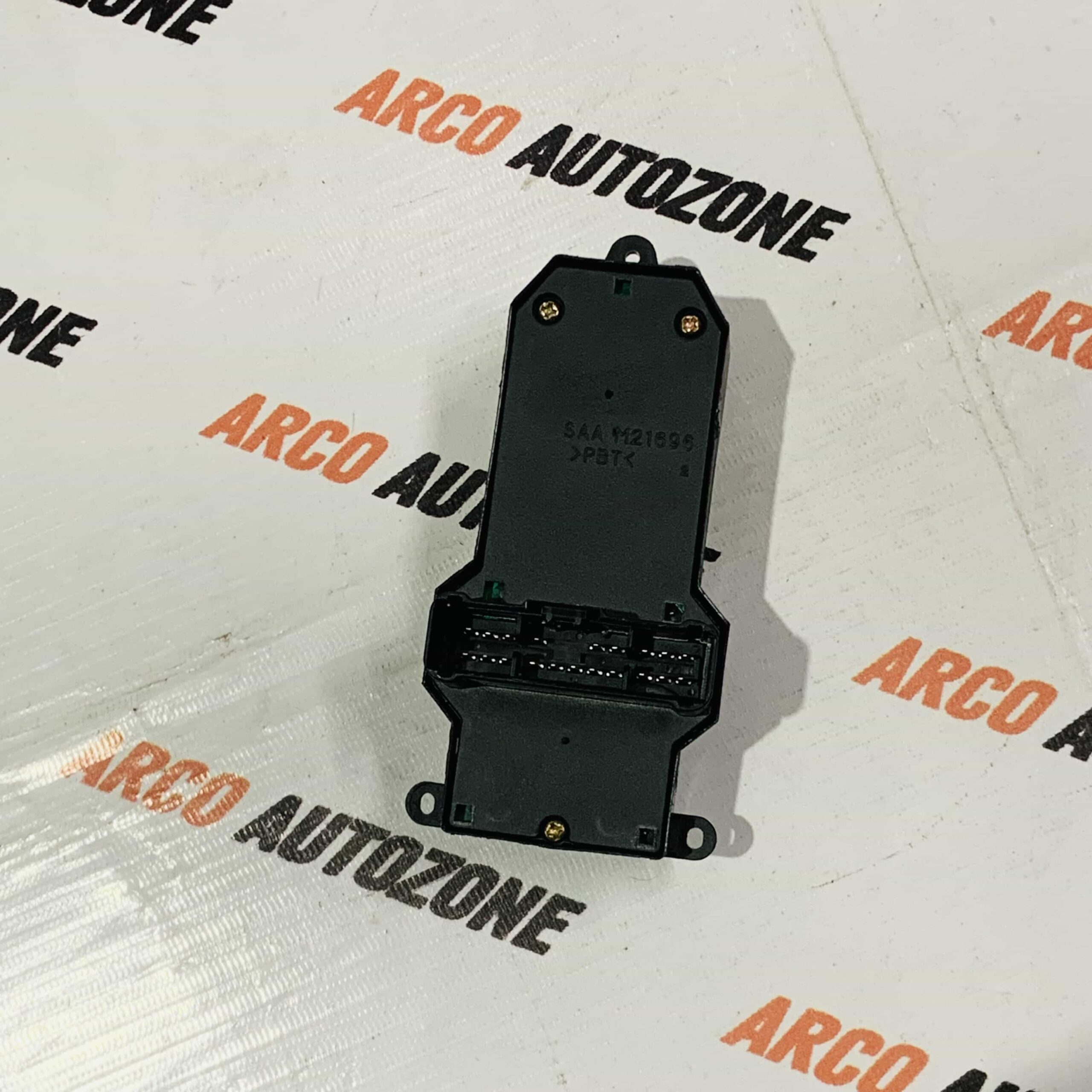 POWER WINDOW SWITCH MAIN CITY T3 RIGHT MINDA S21122