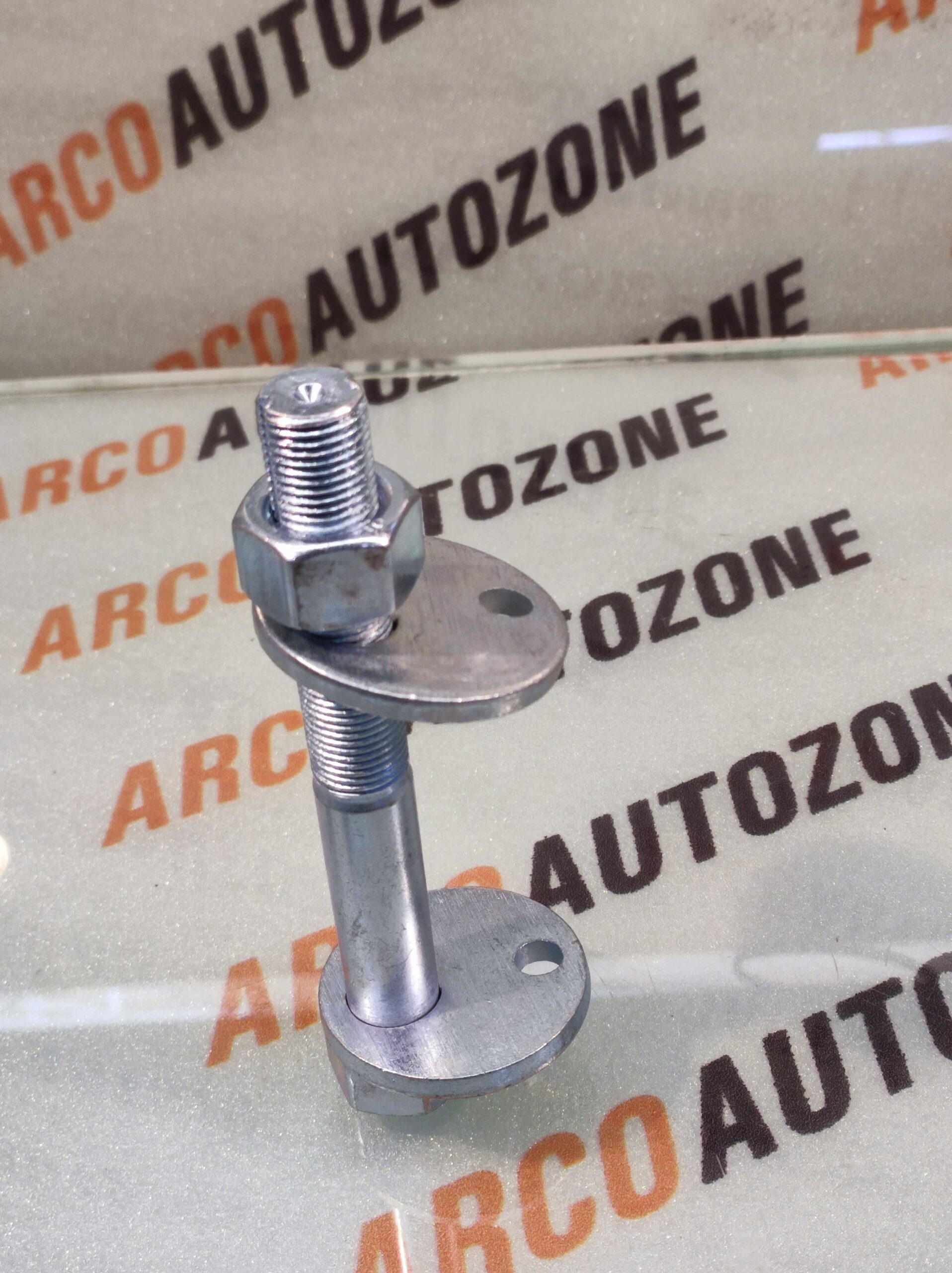 CAMBER BOLT INNOVA IND 481900K020