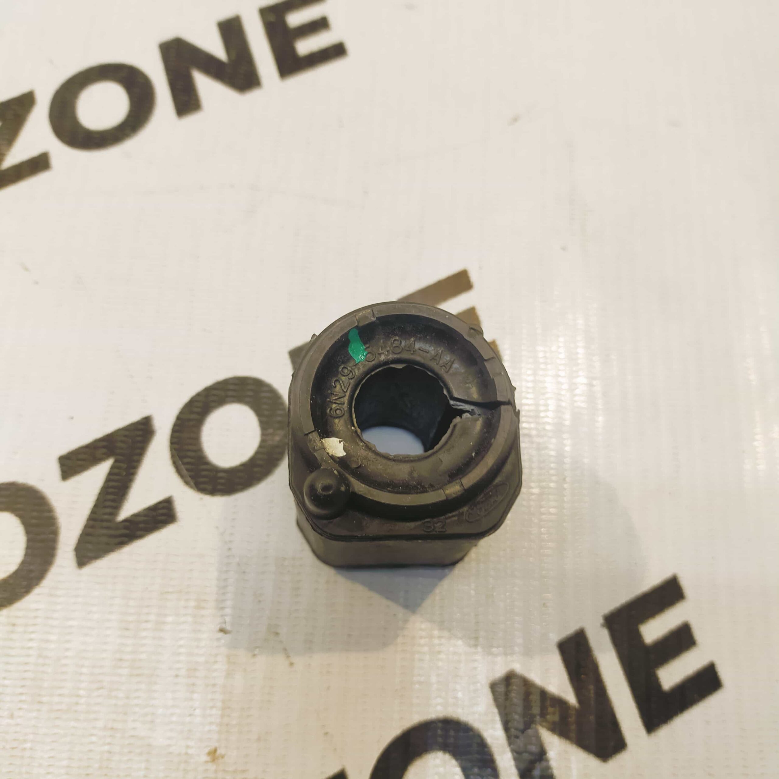 BALANCE ROD BUSH FIGO FIESTA FORD 6N2Z5484A