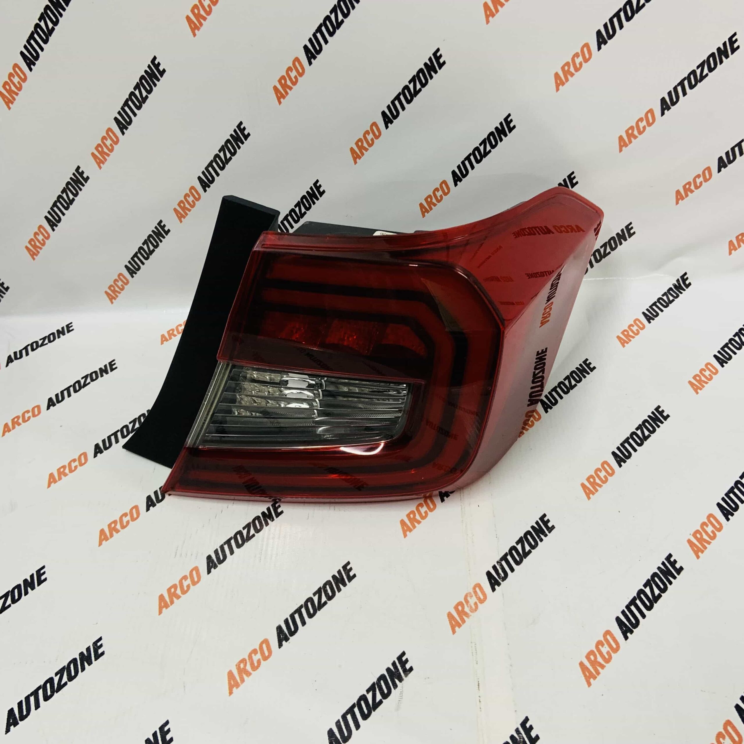 LIGHTING TAIL LIGHT AMAZE 18 T4 LED LEFT KK9138LH