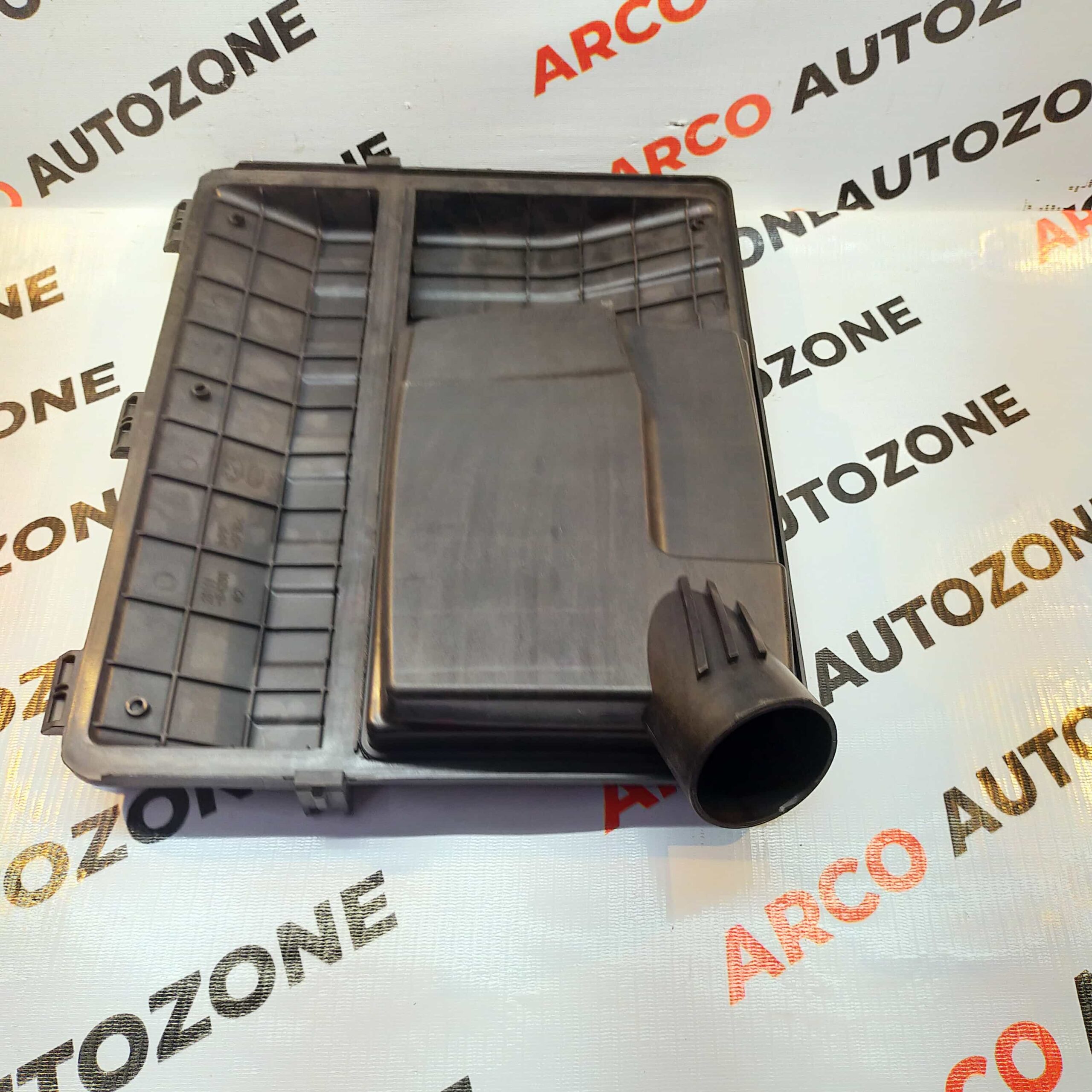 AIR FILTER BODY GRAND XCENT PETROL UPPER HYU 28111B4200