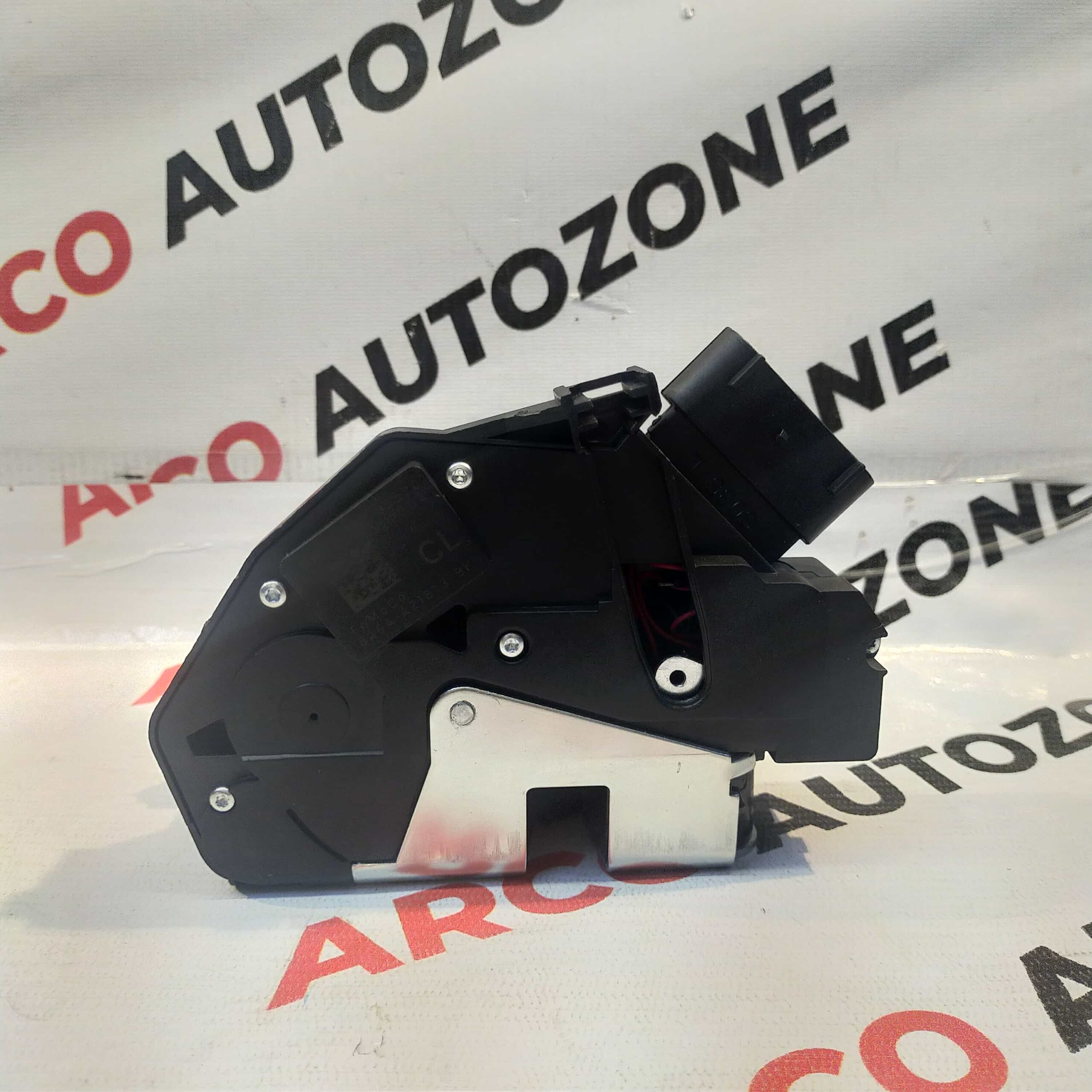 DOOR LATCH ECOSPORT FRONT LEFT IMP 8A6AA21813BJ