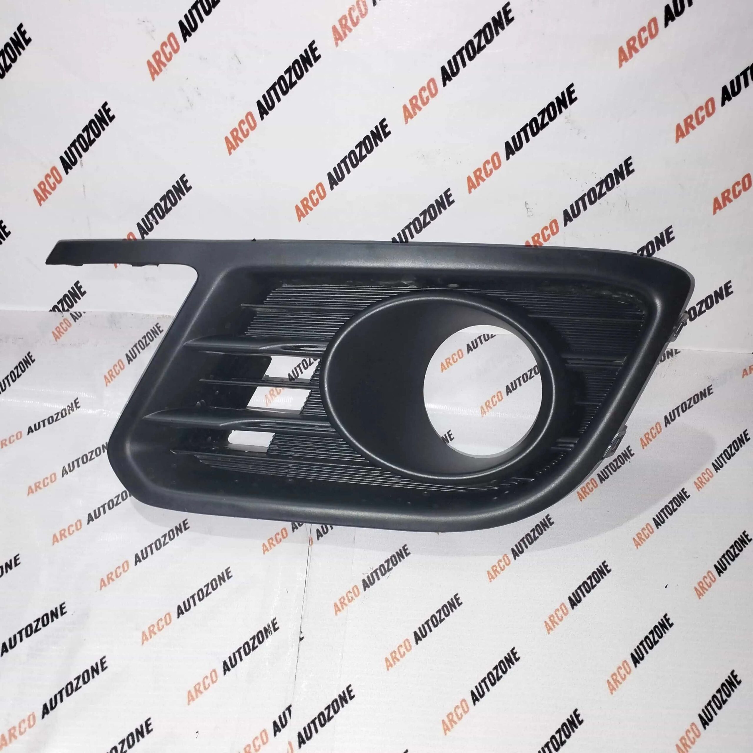 FOG LAMP COVER CIAZ T1 LEFT MGP 71761M79M10