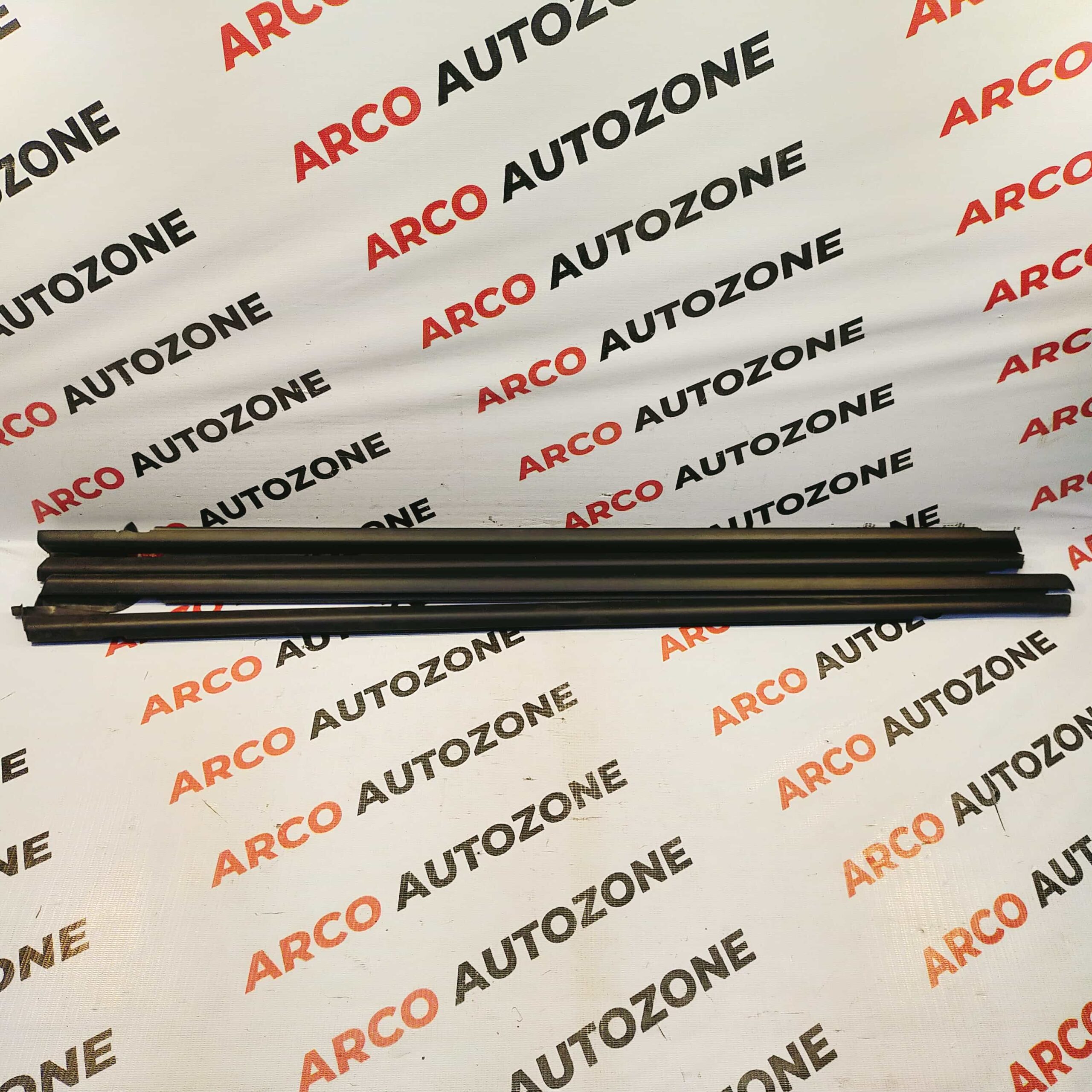 BODY OUTER WEATHERSTRIP OUTER GARNISH VENTO RAPID IMP
