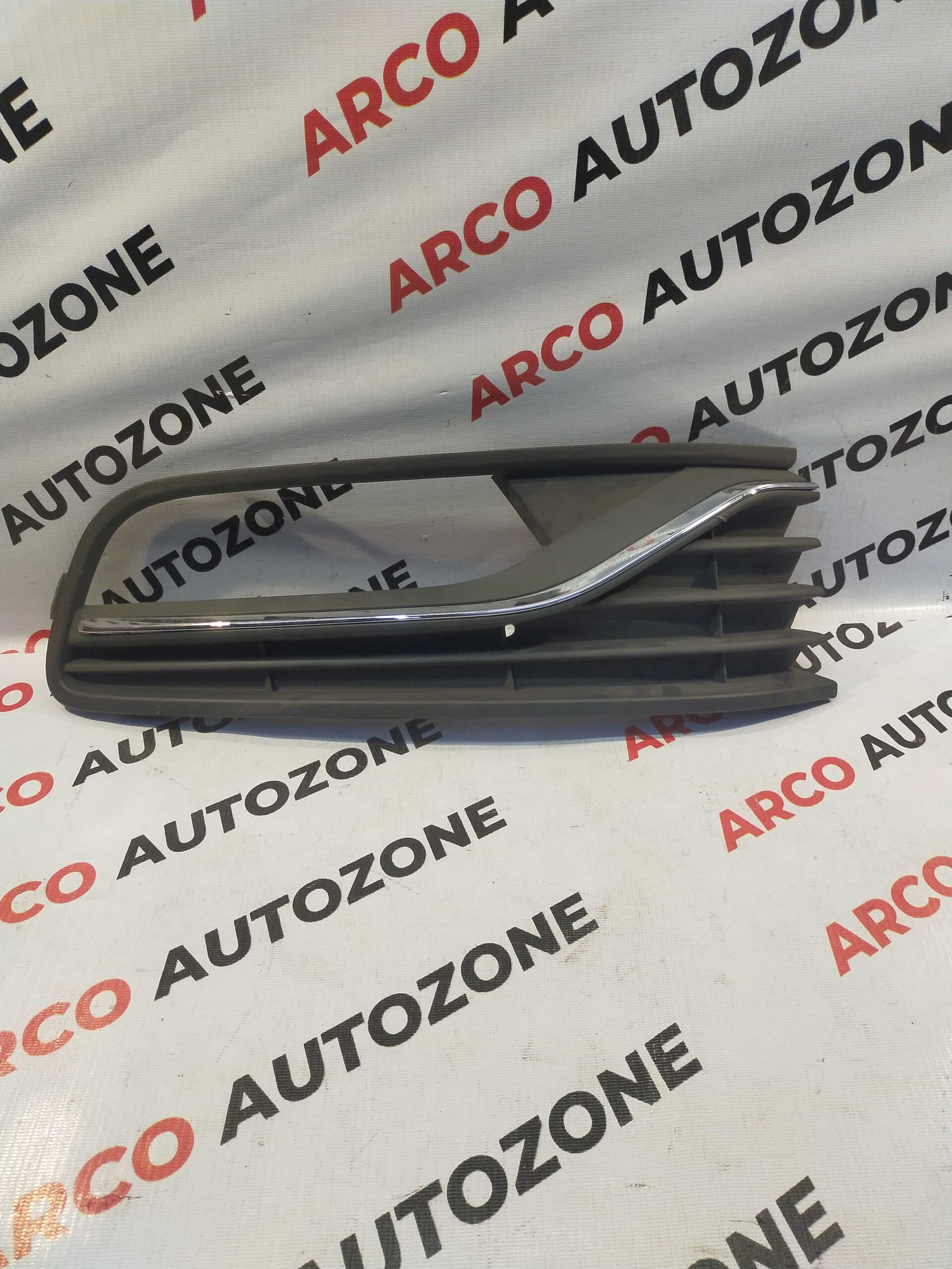 FOG LAMP COVER POLO T2 RIGHT CHR HOLE VW 6RG898665F