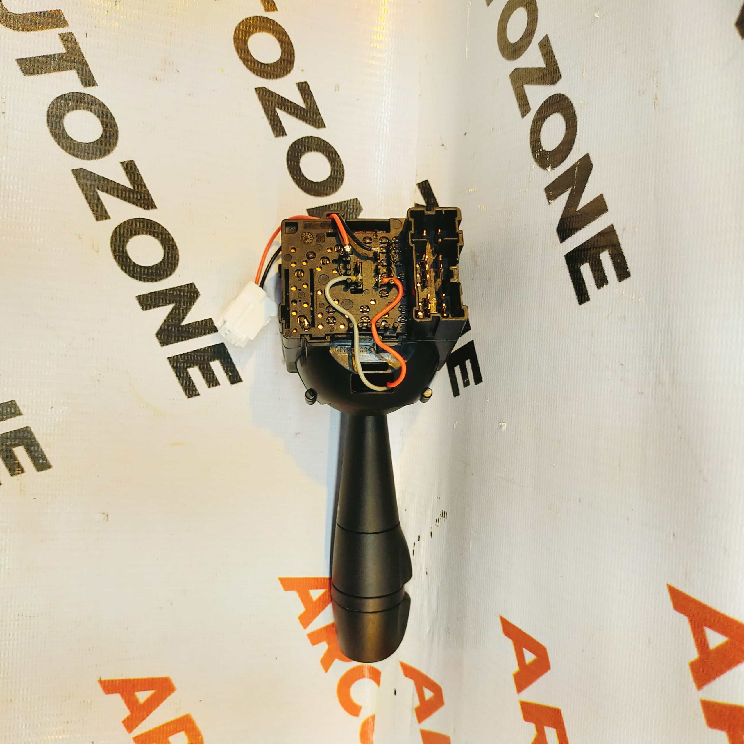 HEAD LIGHT COMBI DUSTER T3 MINDA LSW12062