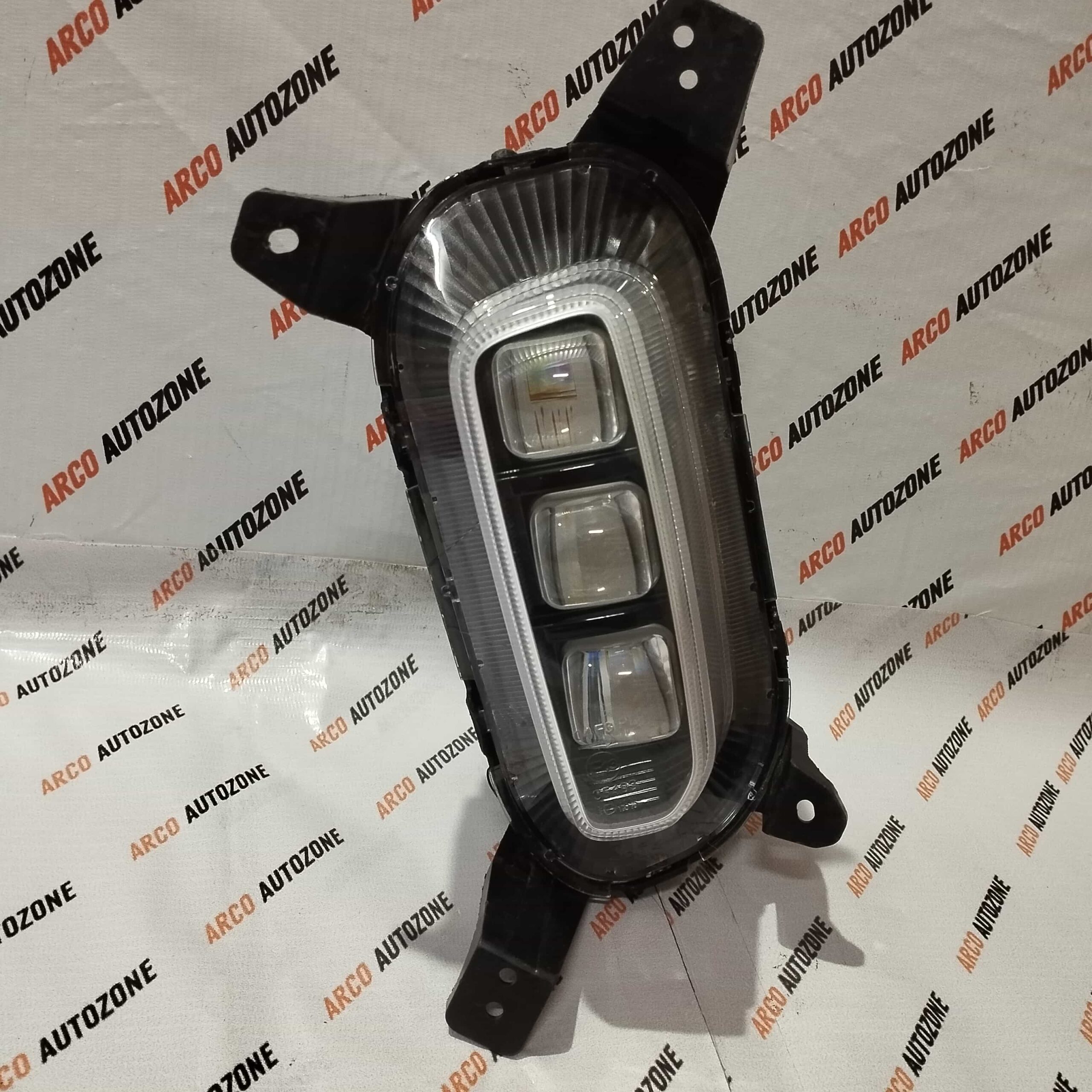 FOG LAMP SELTOS 1ST GEN LEFT SEMI USED 92201Q6100